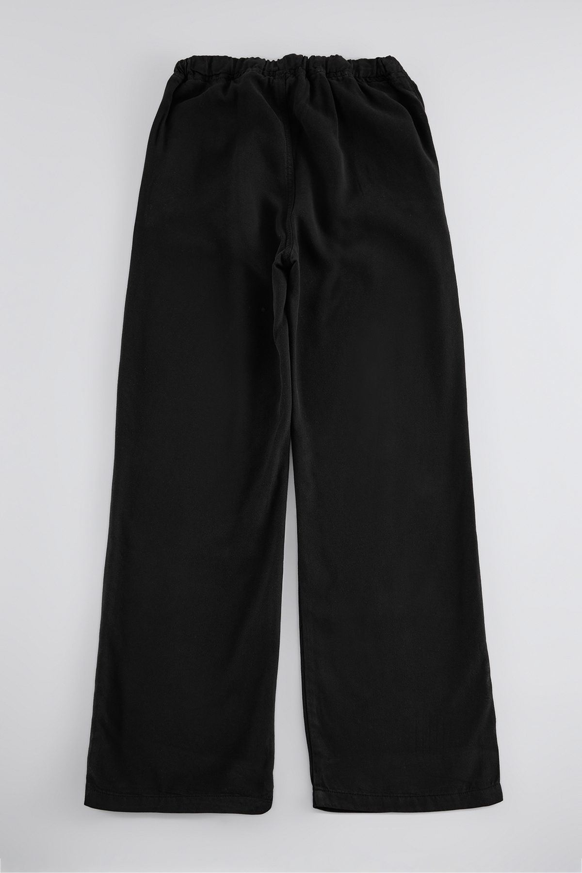 Trendyolmilla  More Sustainable Siyah %100 Tencel™ Beli Lastikli Yüksek Bel Jeans TWOSS24JE00203 - Görsel 10