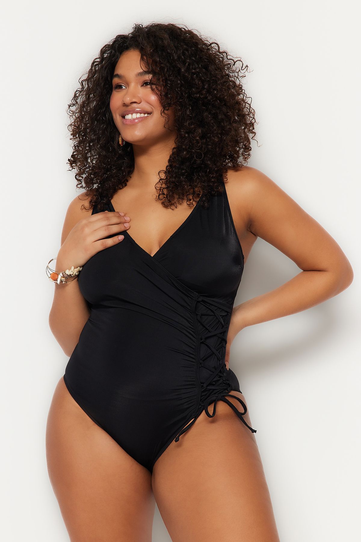 Trendyol Curve Detail černé dvouřadé šněrovací plavky Plus Size Tbbss23Am00034
