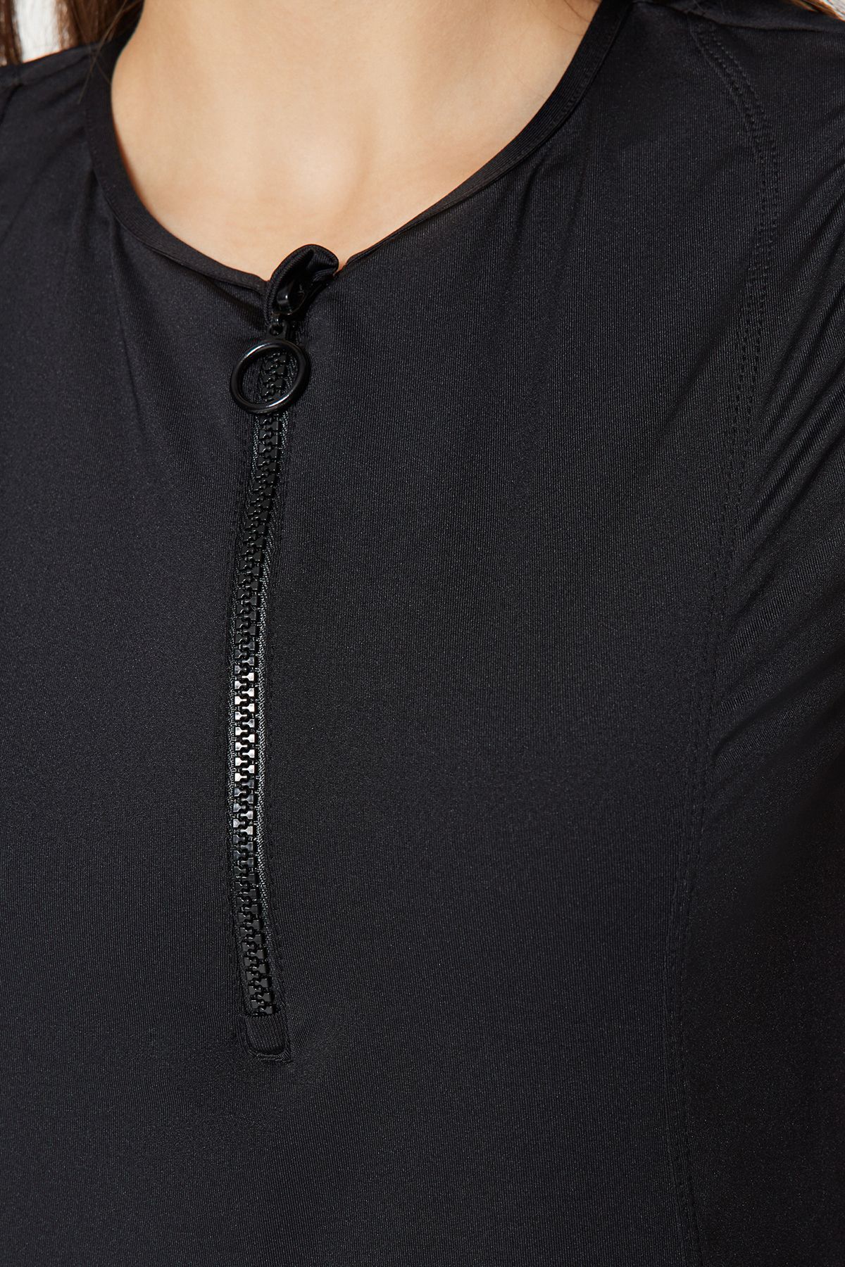 Trendyol Modest-Halbgeschlossenes schwarzes Badeanzug-Set - Reißverschlussdetails TCTSS23CF00004 4
