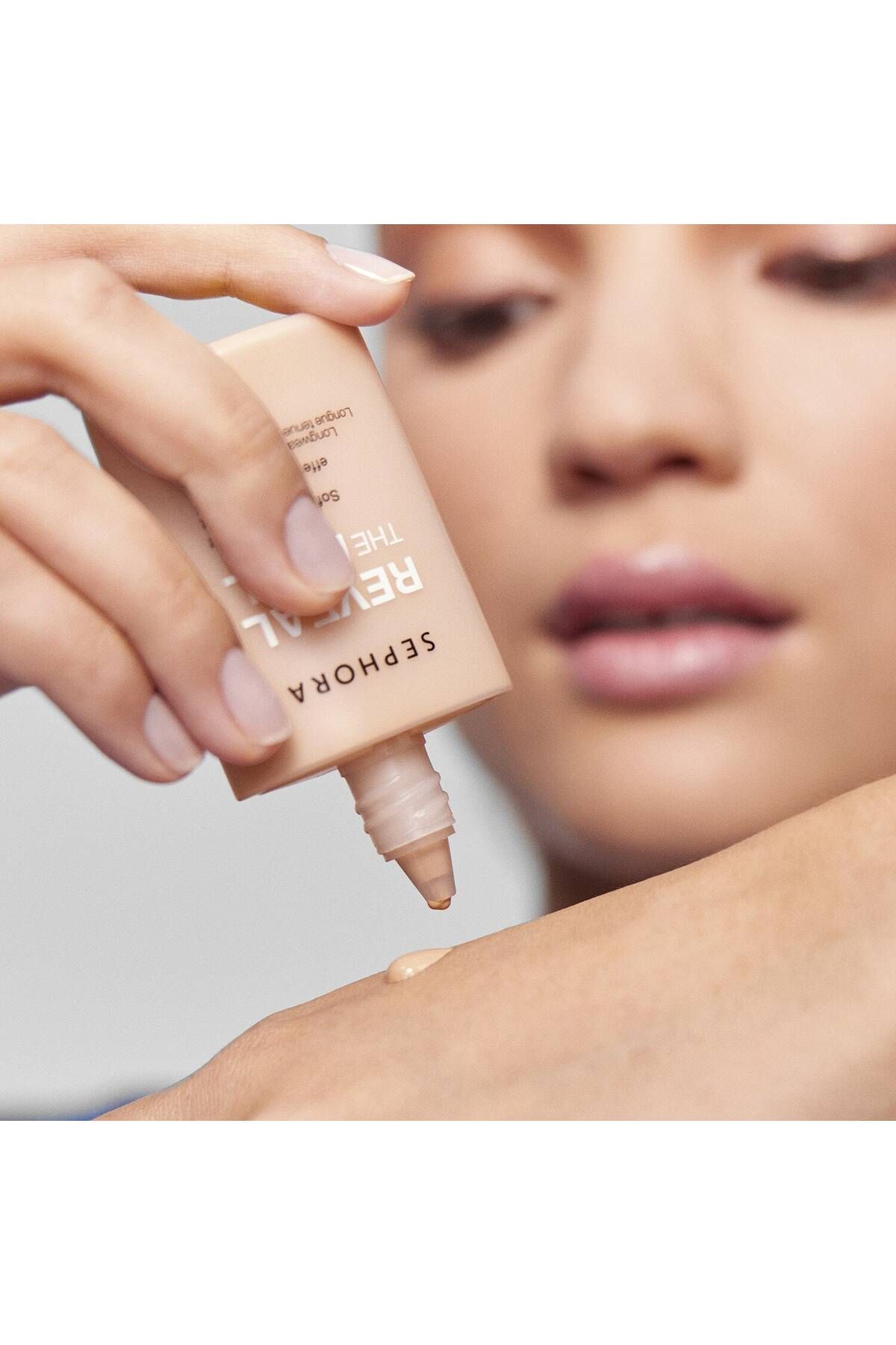 SEPHORA COLLECTION-Reveal the Real - 100N Fair Luminous Fuzzy Liquid Foundation 30 ml 4