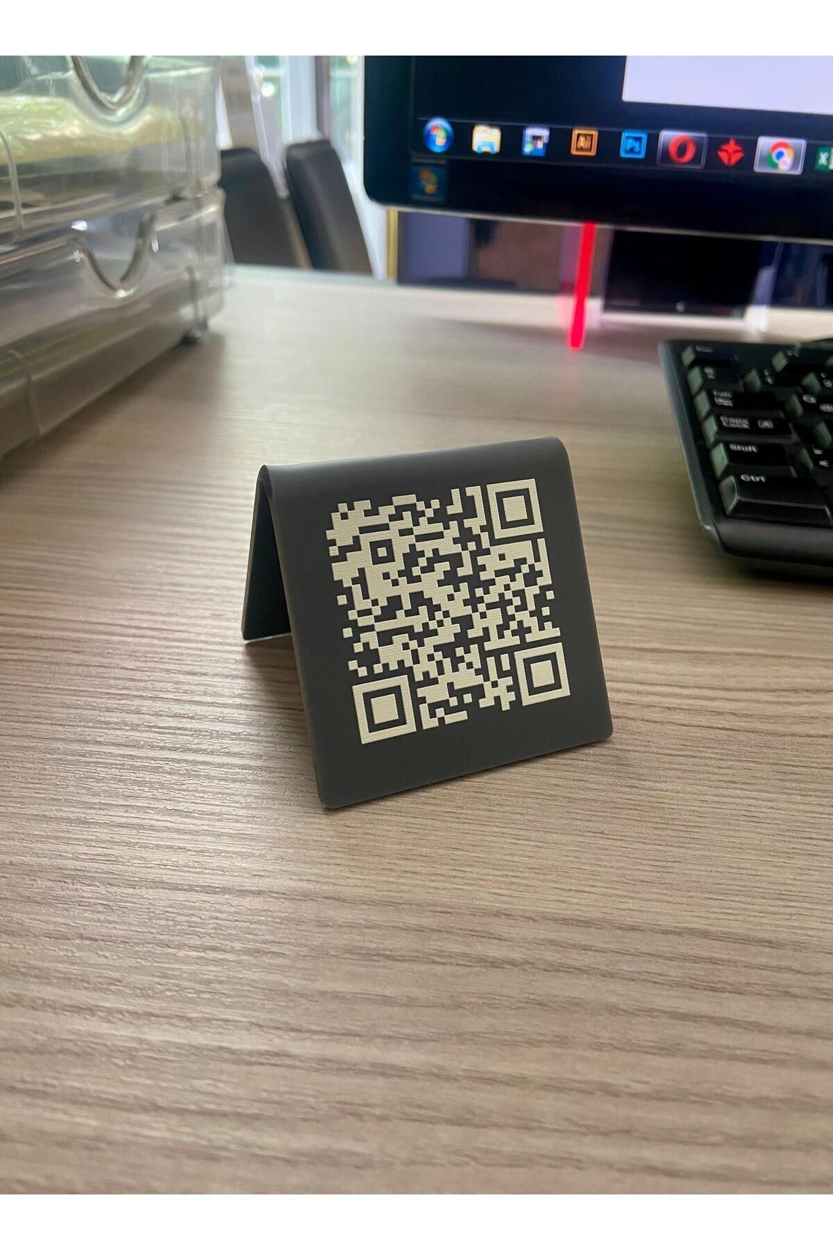 Yönline-Desktop Business Card Holder with QR Code 4