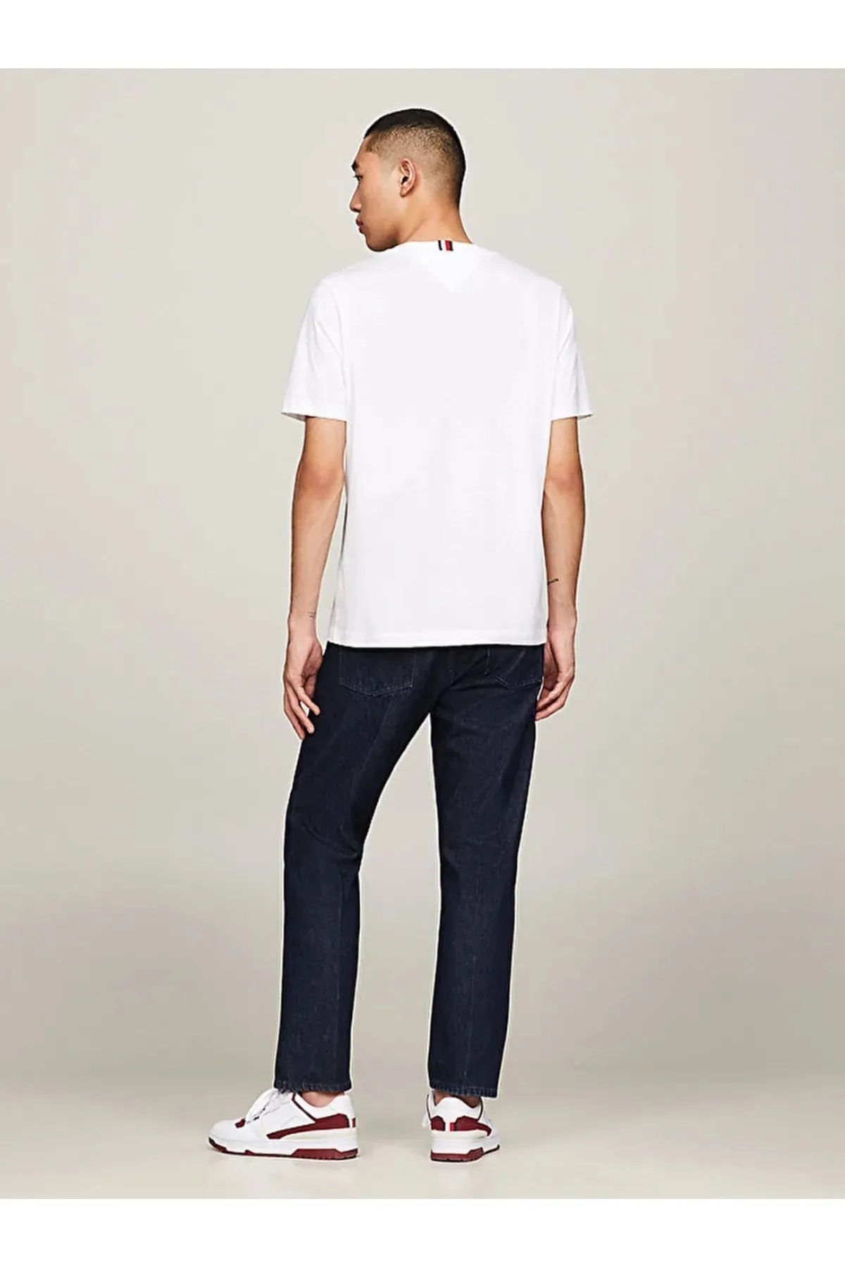 Tommy Hilfiger Denim Tommy Hilfiger .Erkek Nak Logo T Shirt Erkek Giyim