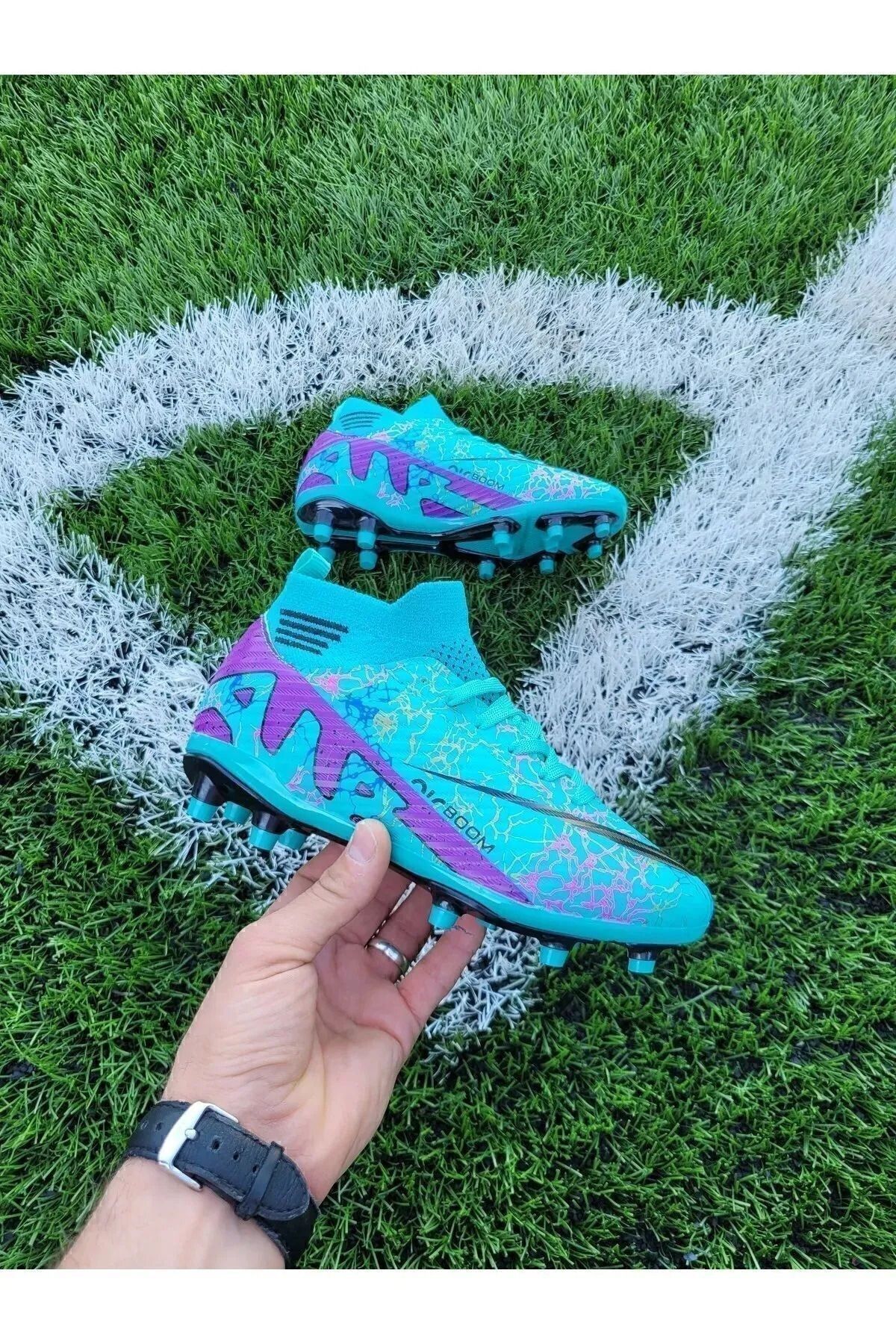 ALTUNTAŞ Çoraplı Krampon Futbol Ayakkabısı ++ Dayanıklılık