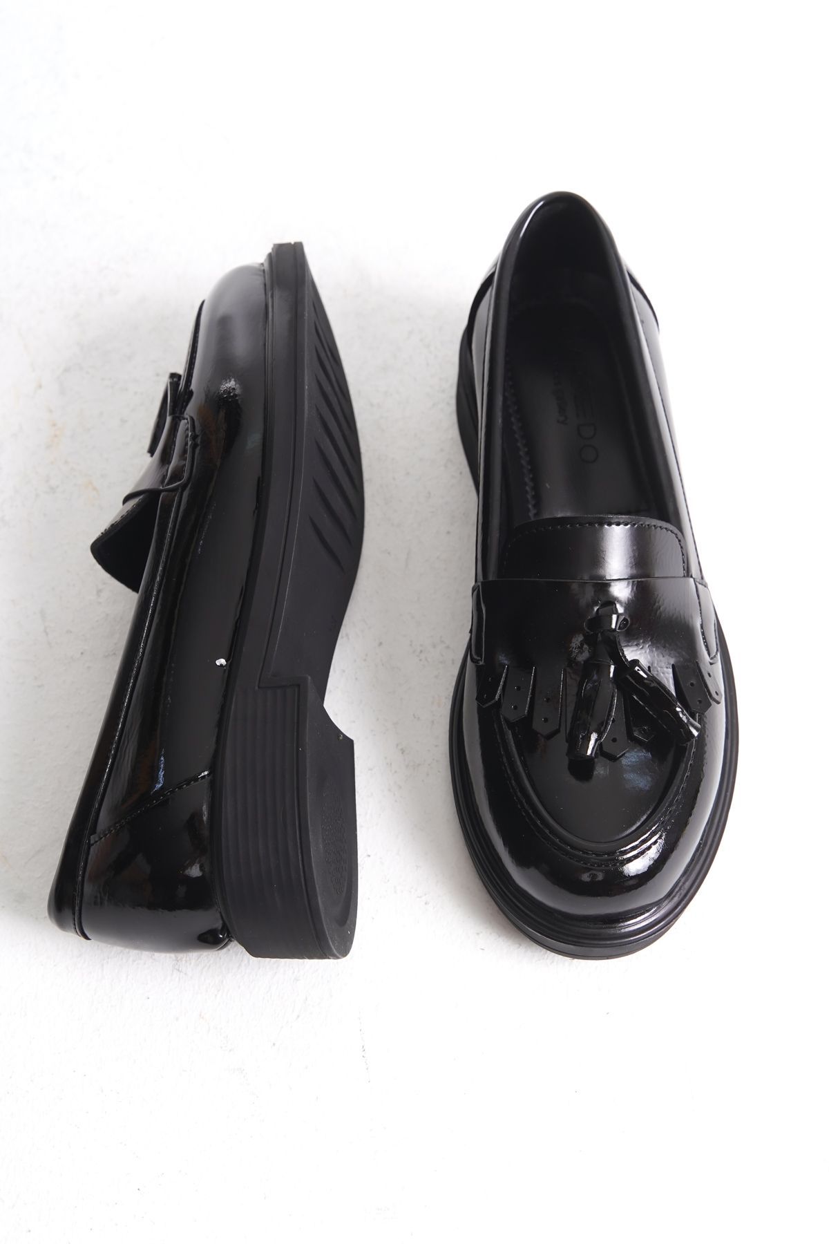 https://cdn.dsmcdn.com/ty1538/product/media/images/ty1537/prod/QC/20240911/18/850d3b77-f13a-3d66-9e88-9c63f11e9e01/1_org_zoom.jpg