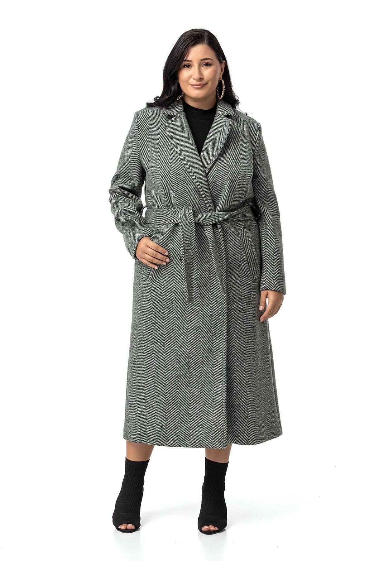 complete the look image