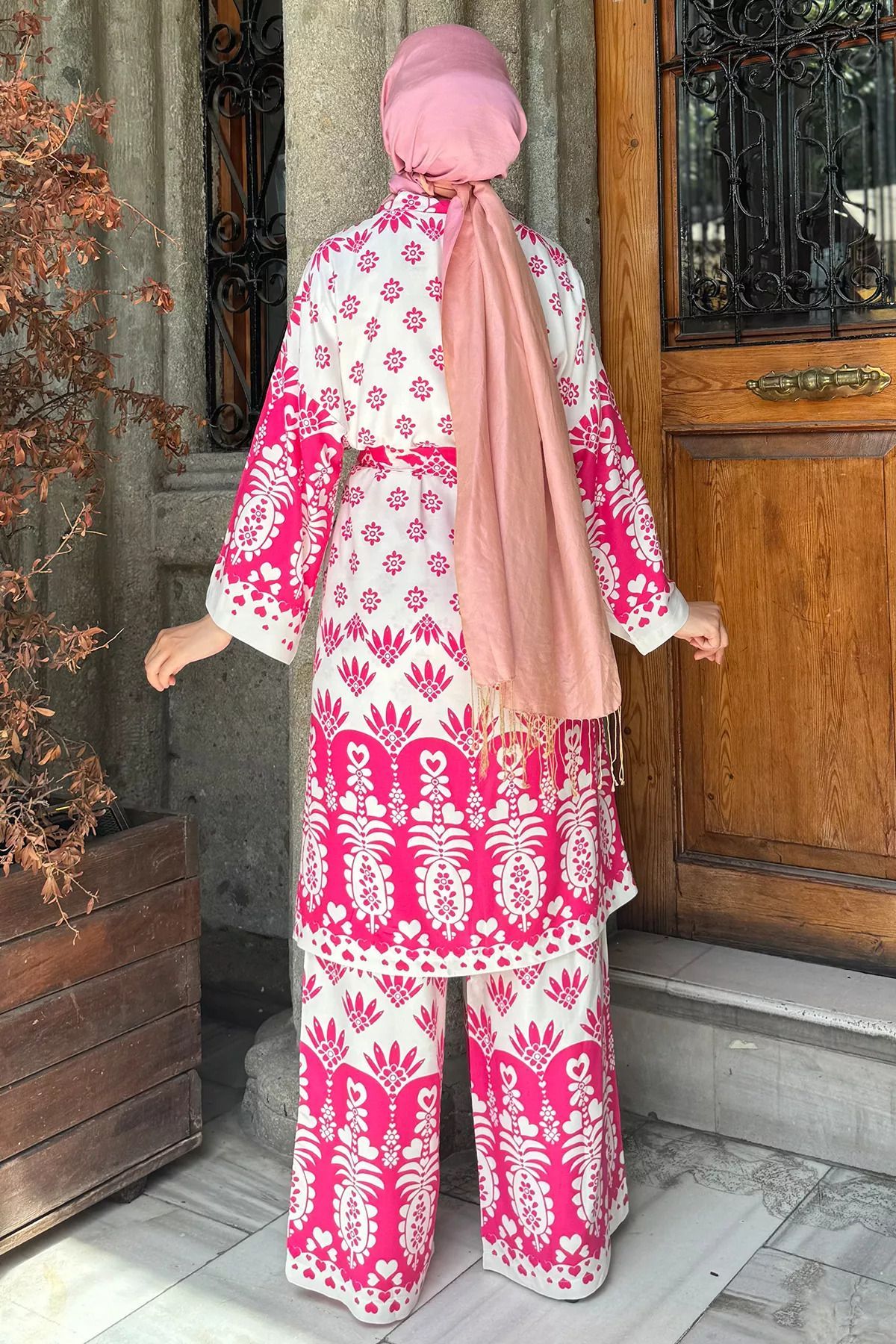 julude-Fuchsia Viscose Kimono and Hijab Set - Patterned Set of Two 3