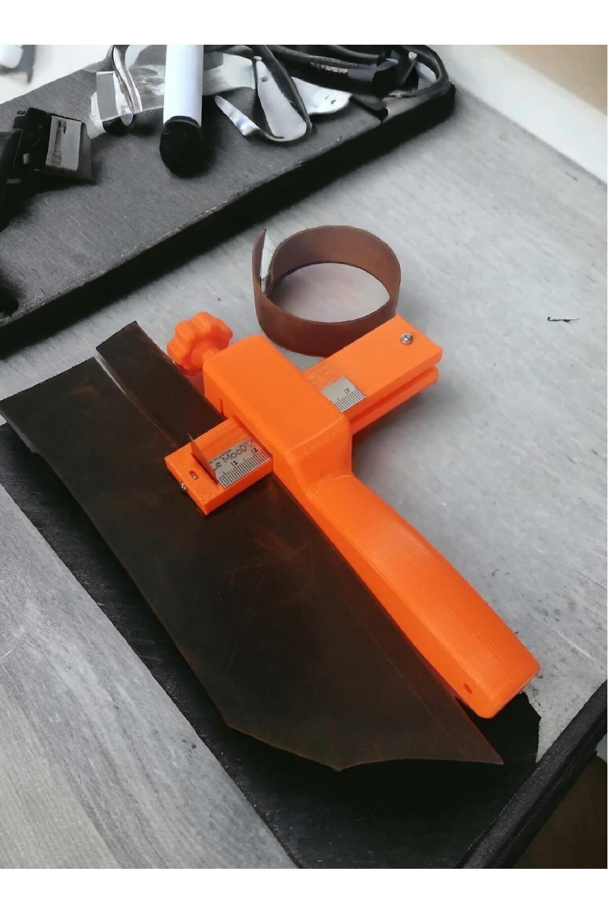 srtfootcare Lemood'o Turuncu Deri Şerit Kemer Kesme Bıçağı Deri El Aleti