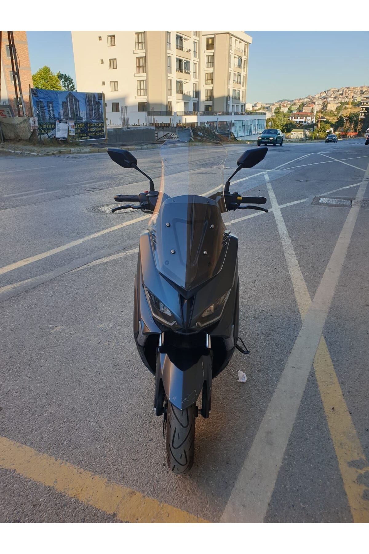 RKS Grace 202 Siperlik Ön Cam 2022-2025 Model 65cm Şeffaf renk 4mm Orta Boylu