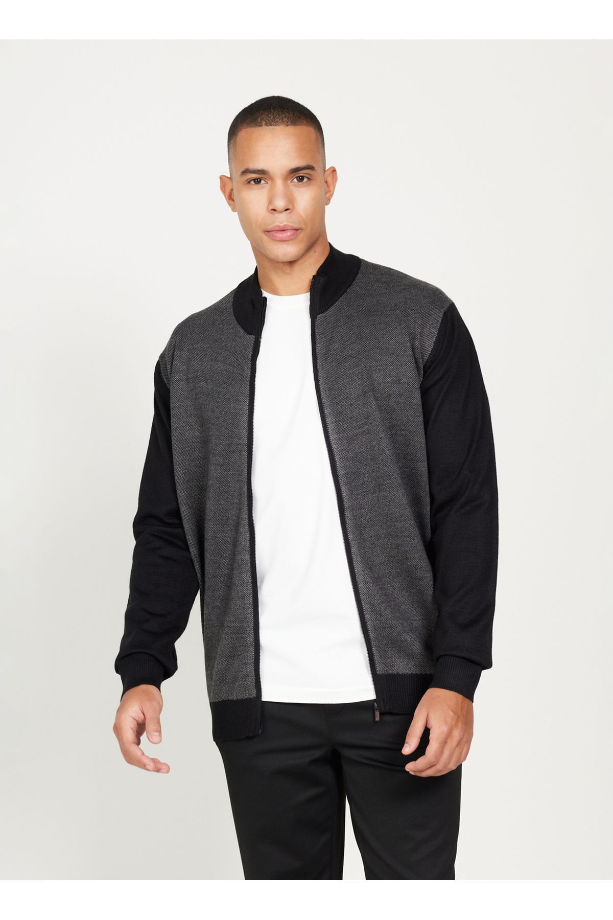 Altınyıldız Classics Dik Yaka Standart Jakarlı Siyah - Gri Melanj Erkek Kazak 4C4924100028