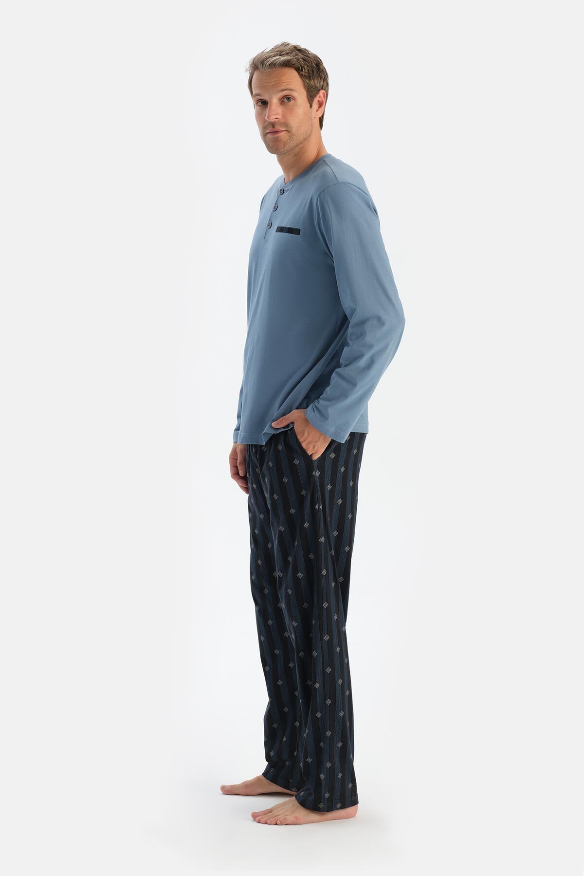 ست پیژامه مردانه تخم مرغ آبی جیب بلند آستین T SHIRT PANTS Dagi