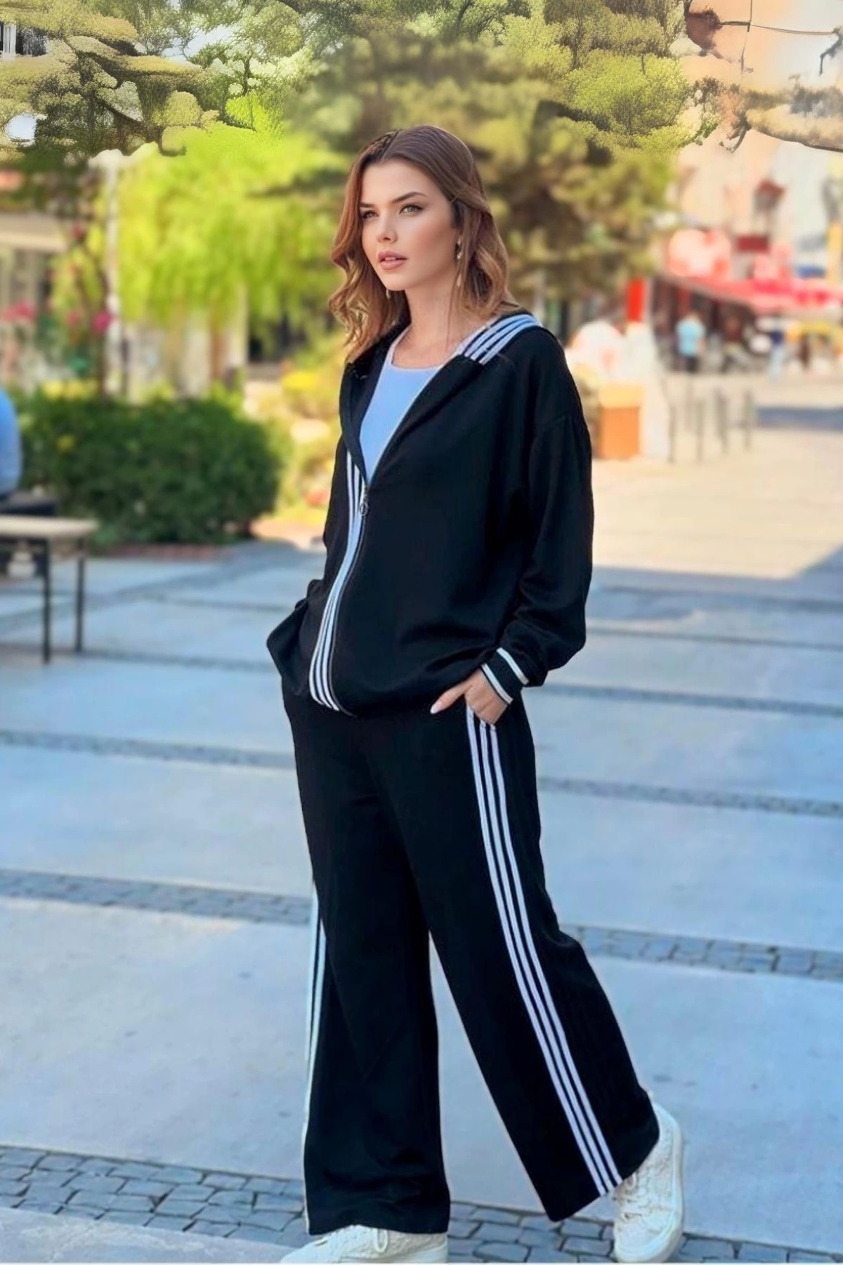 aytemas Yanları Şeritli Kapüşonlu Takım