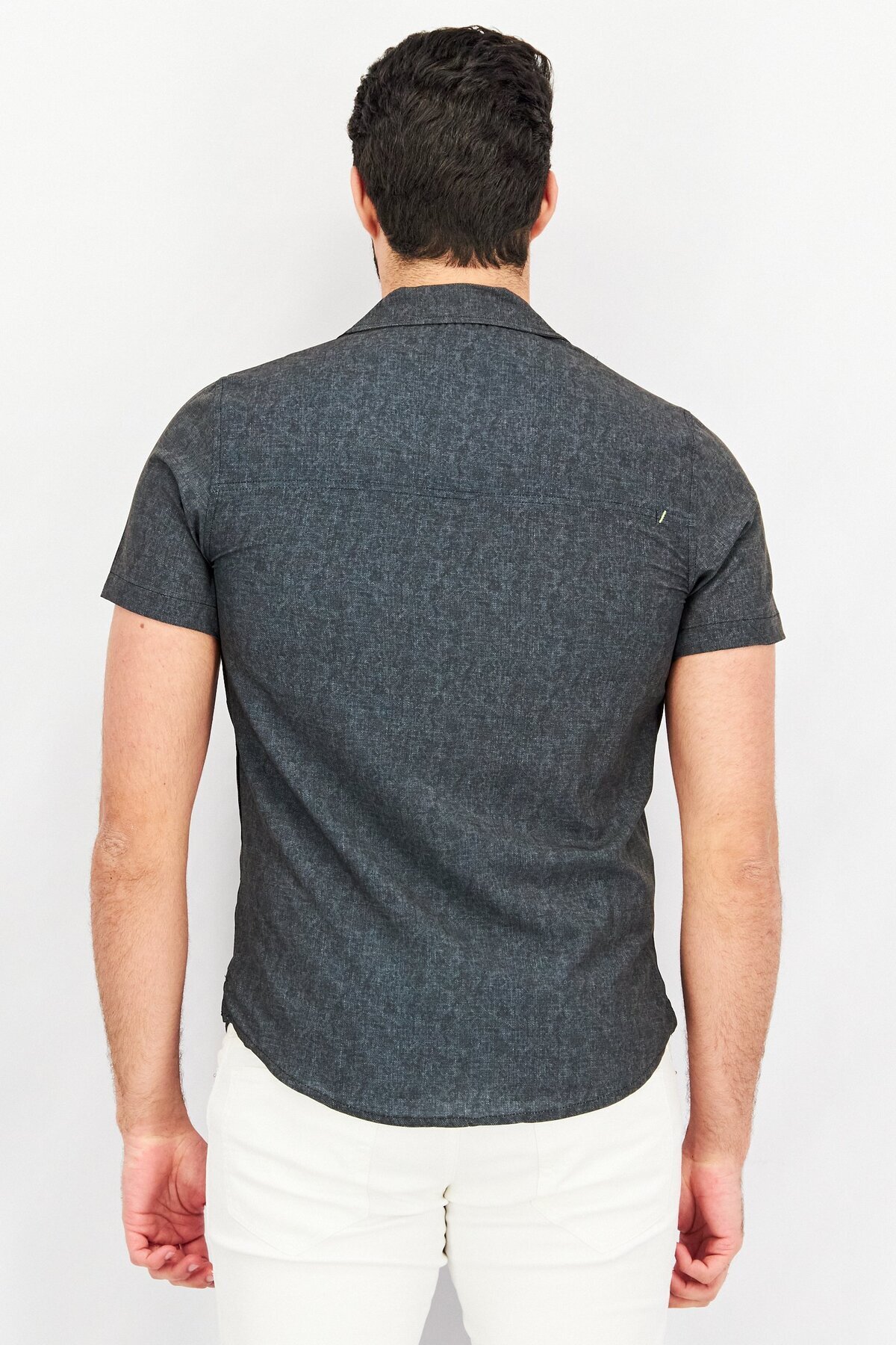 Kenneth Cole-Men Regular Fit Chest Pocket Short Sleeve Casual Shirts, Charcoal Grey 3