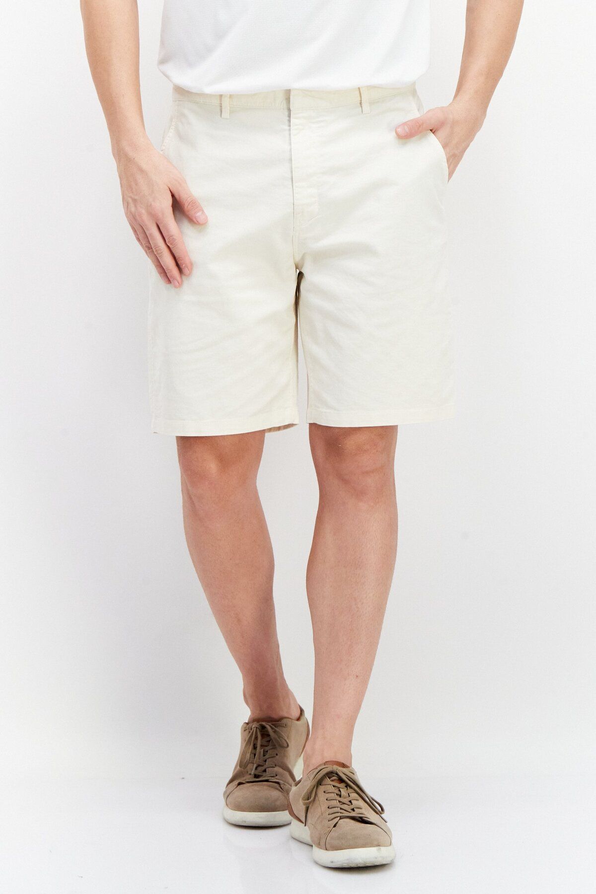 Kenneth Cole-Men Regular Fit Plain Basic Shorts, Off White 1