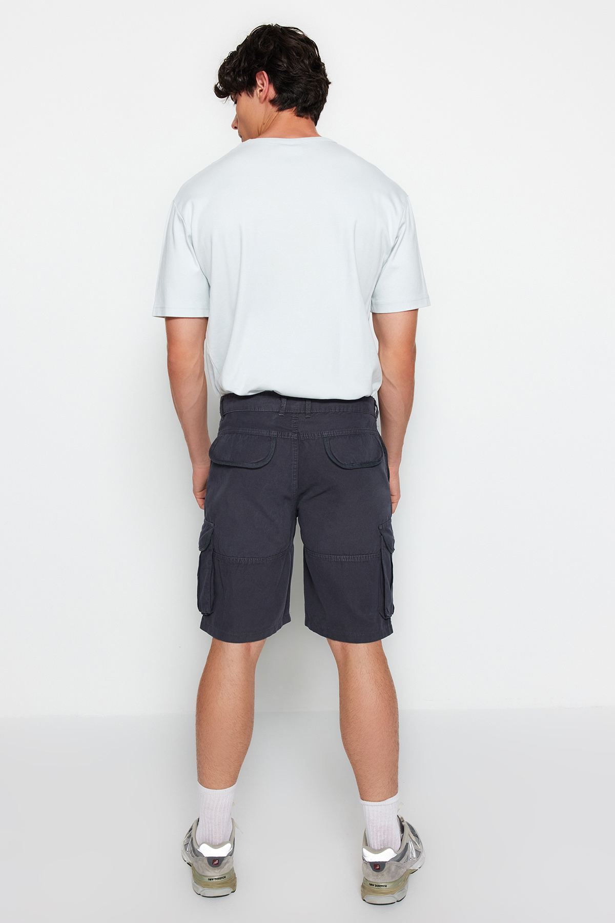 Trendyol Collection-Antracitové kraťasy Regular Fit - Cargo Pocket, Tmnss23Sr00048 8