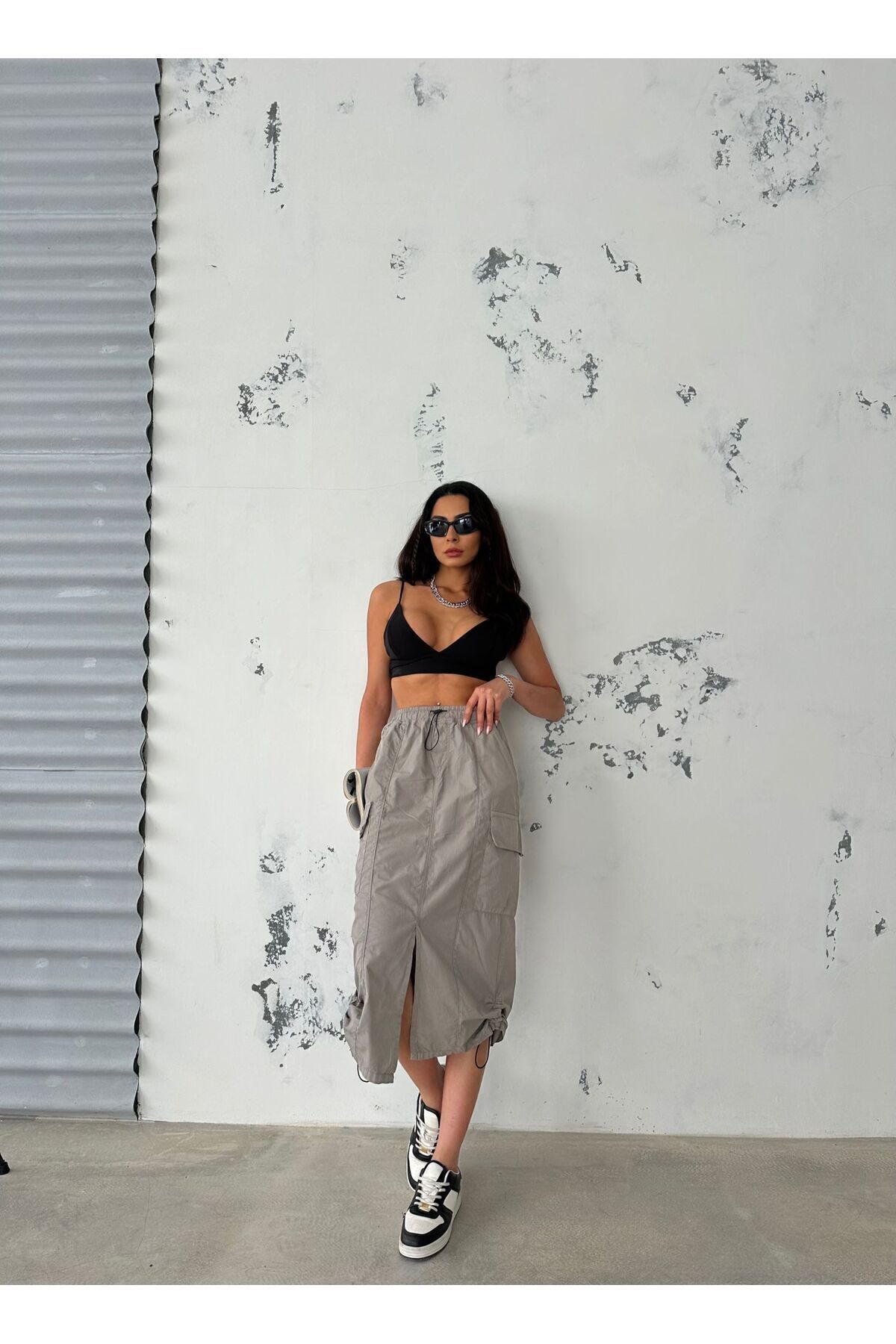 Zeo Basic-Parachute Fabric Midi Skirt Gray with Waist and Leg Elastic with Cargo Pockets 5