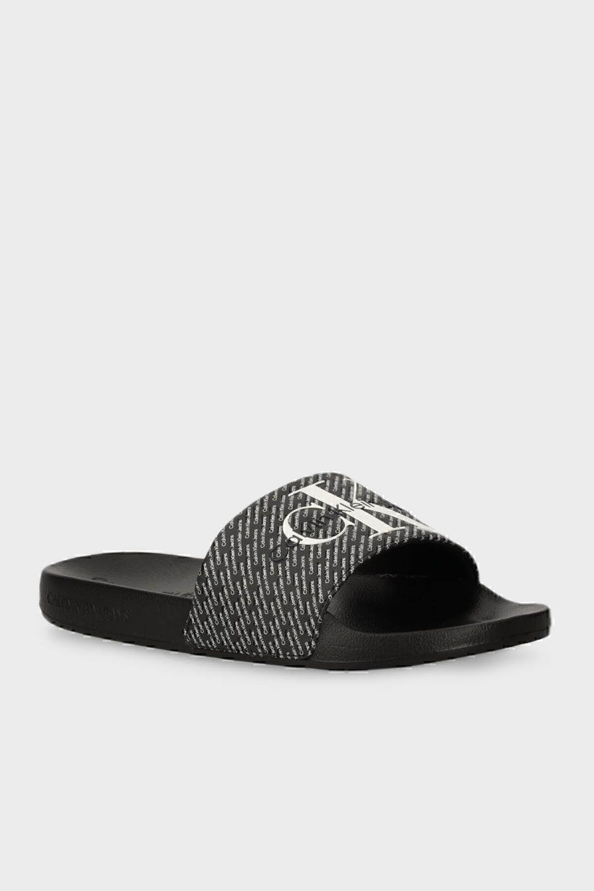 دمپایی سفید مردانه مسطح با آرم ym0ym009550gm مردانههان ym0ym00955 0gm Calvin Klein