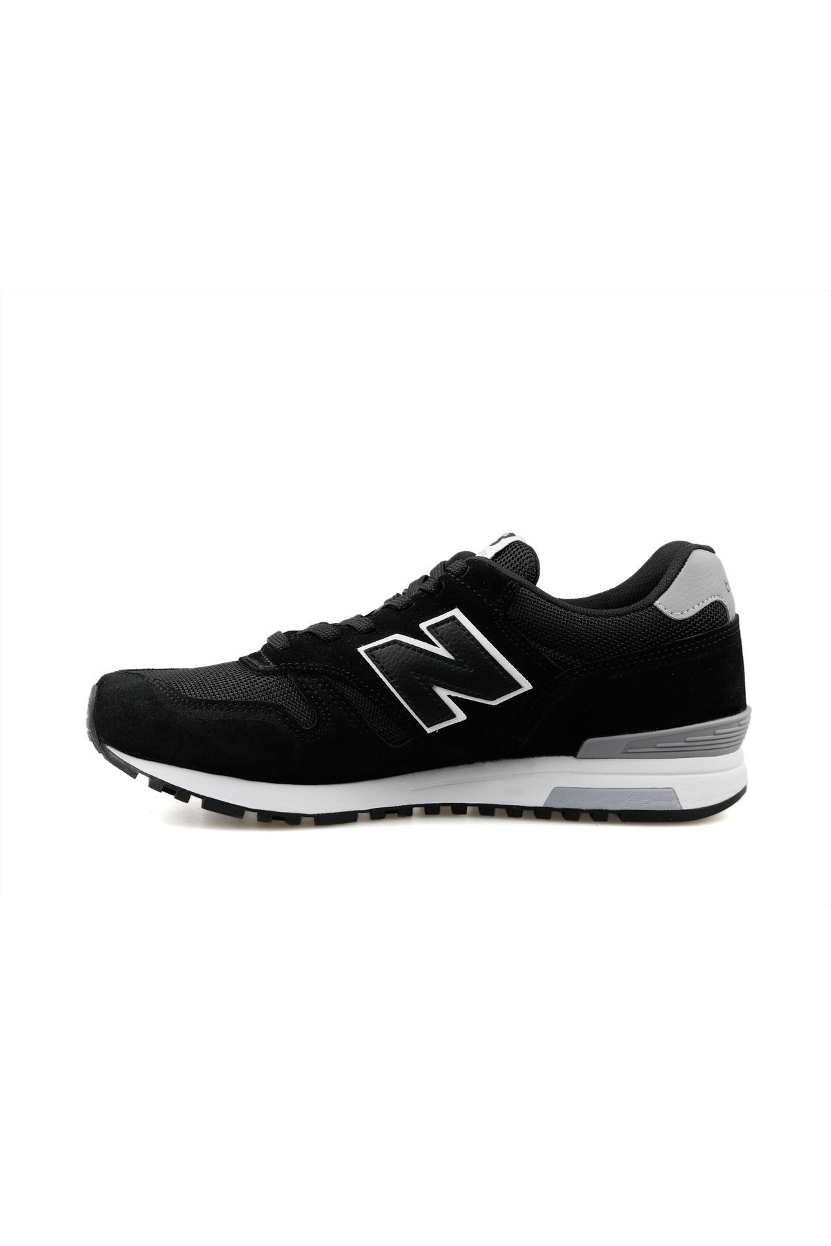 کفش روزمره مردانه نیوبالانس رنگ سیاه New Balance