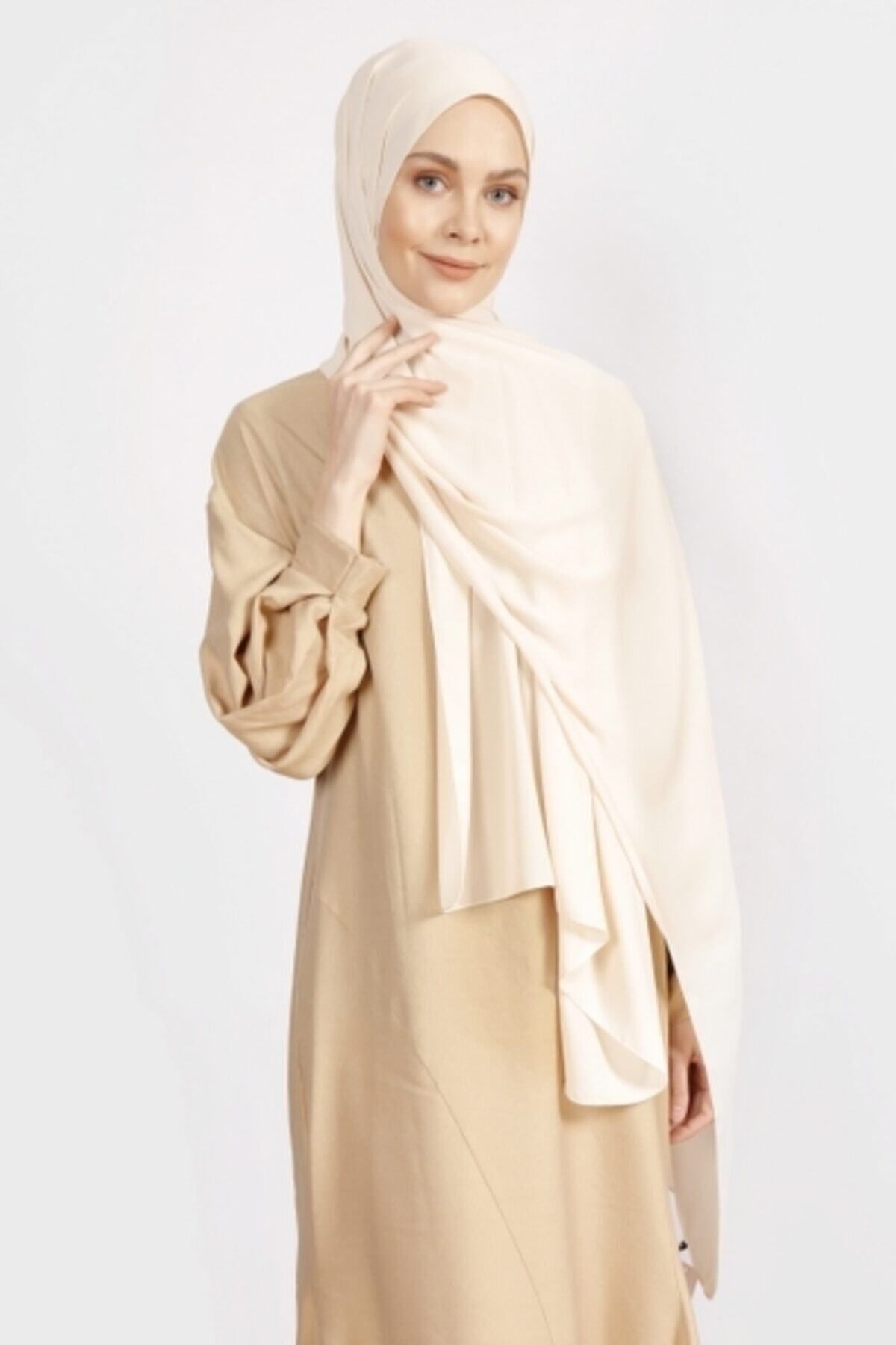 Differenza-Salmon Crepe Shawl 3