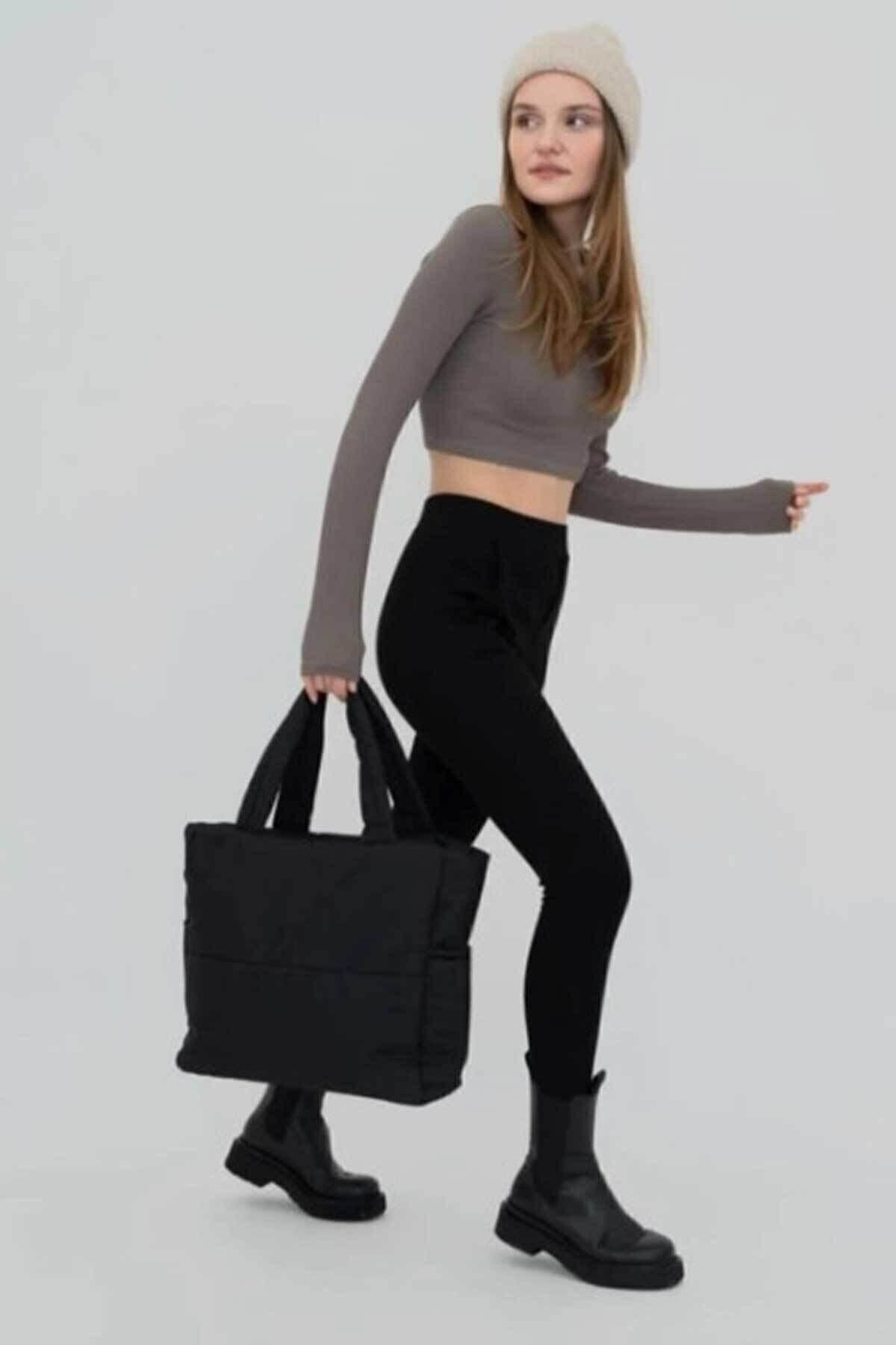 https://cdn.dsmcdn.com/ty1539/product/media/images/ty1539/prod/QC/20240913/15/f132d4cf-13cd-375d-97d1-5b0d613056f2/1_org_zoom.jpg