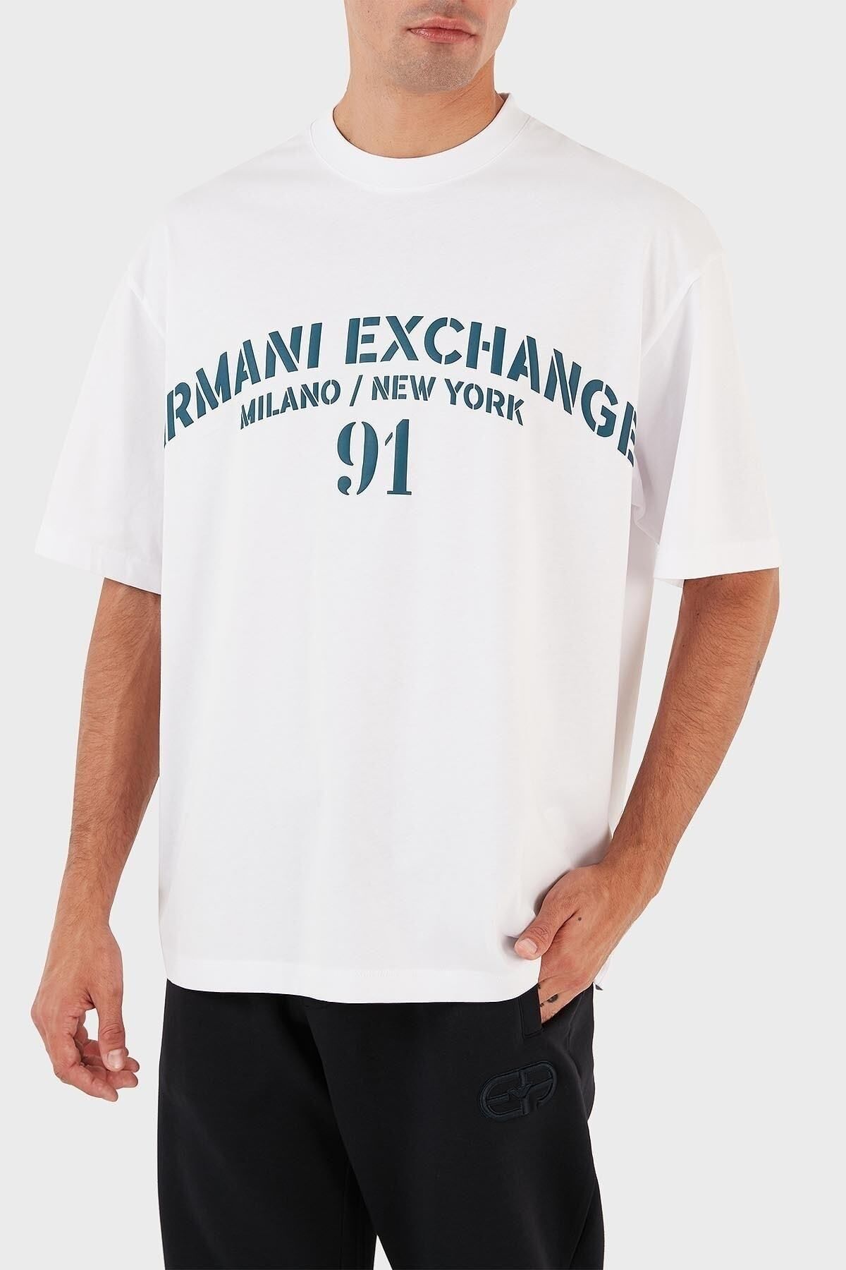 تی شرت سفید مردانه پیراهن پنبه ای با آرم طرح دار مناسب Armani Exchange