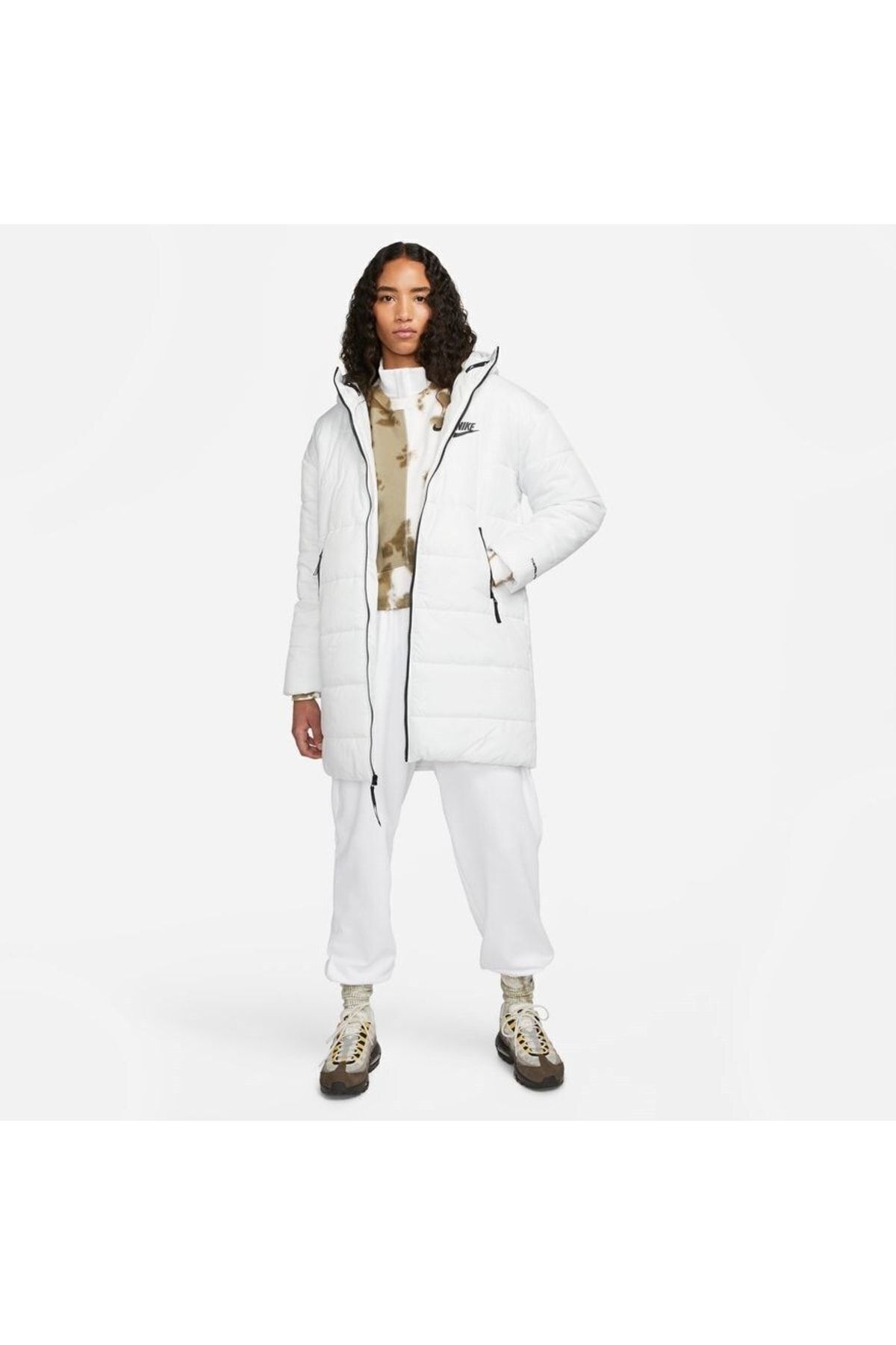 کاپشن زنانه نایک مدل Sportswear Therma-FIT - ضد آب، سبک پارکا Nike