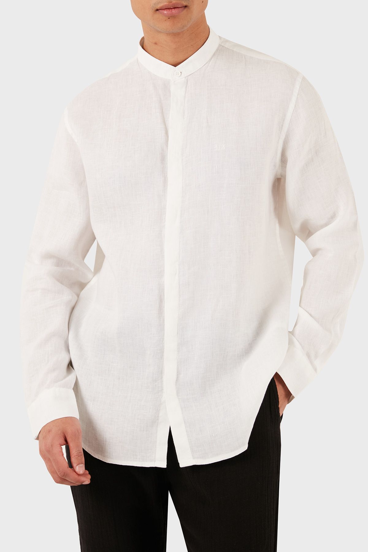 پیراهن / بلوز دکمه دار سفید مردانه کتانی لباس به طور منظم 8NZC66 ZNCFZ 1100 Armani Exchange