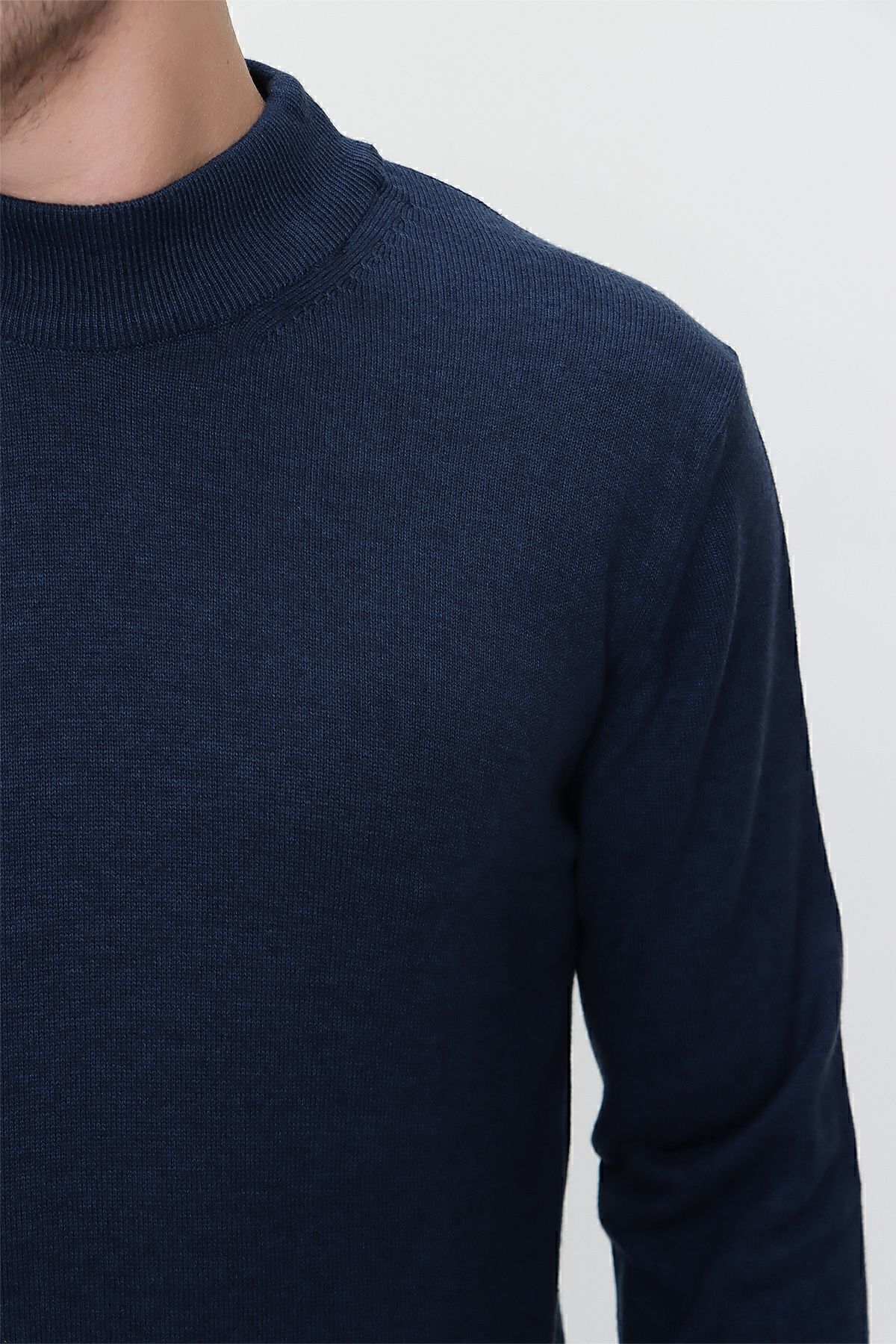 Morven  Basic Dinamik Fit Rahat Kesim Yarım Balıkçı Yaka Triko Kazak - Görsel 5