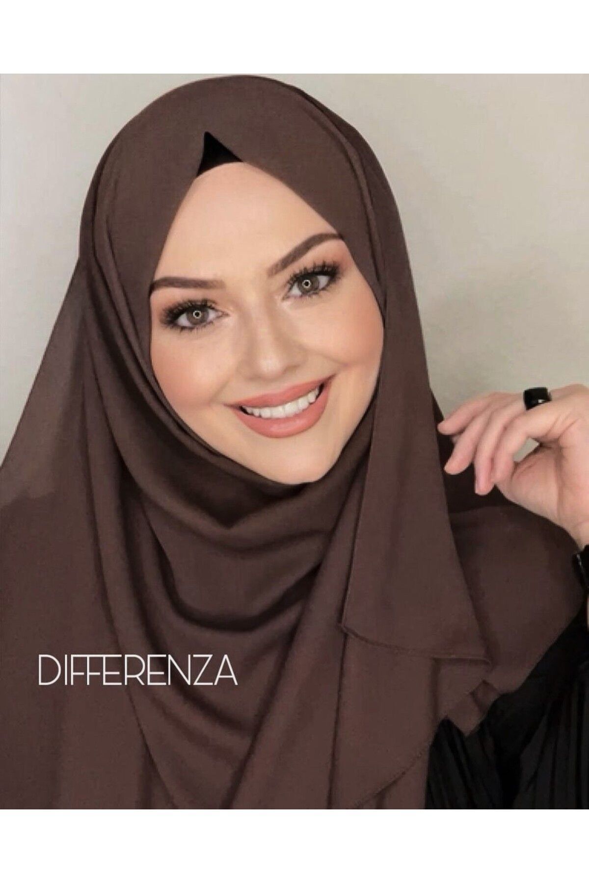 Differenza-Dark Brown Crepe Shawl 2