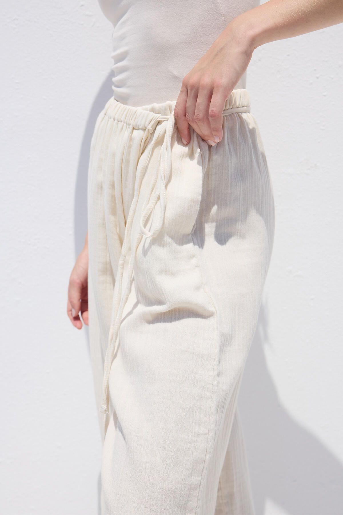 Manuka-Ecru Color Muslin Wrap Pants 4