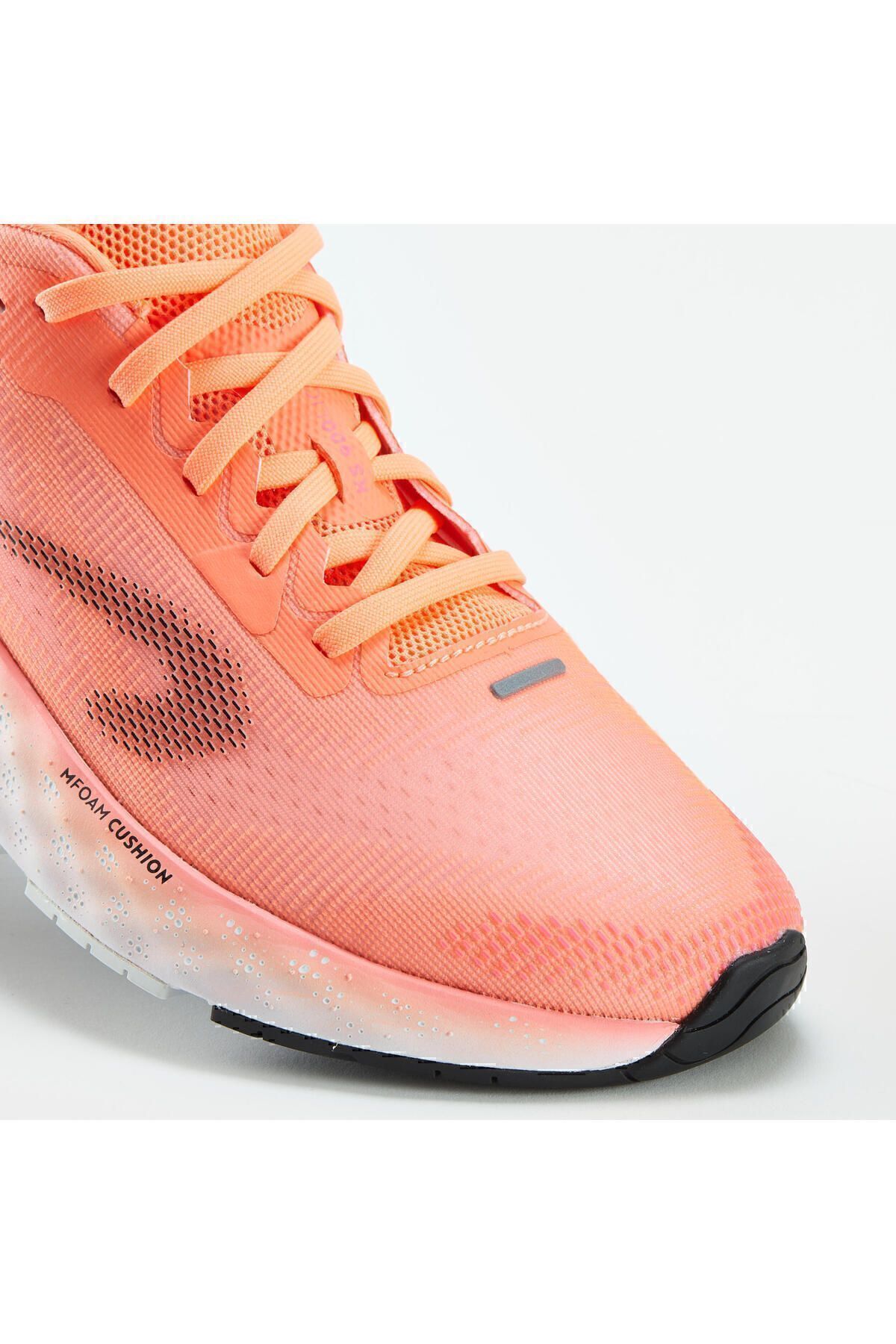 کفش دو و تمرین سفید زنانه كفش كتانى دويدن مدل Kiprun ks500 light Decathlon