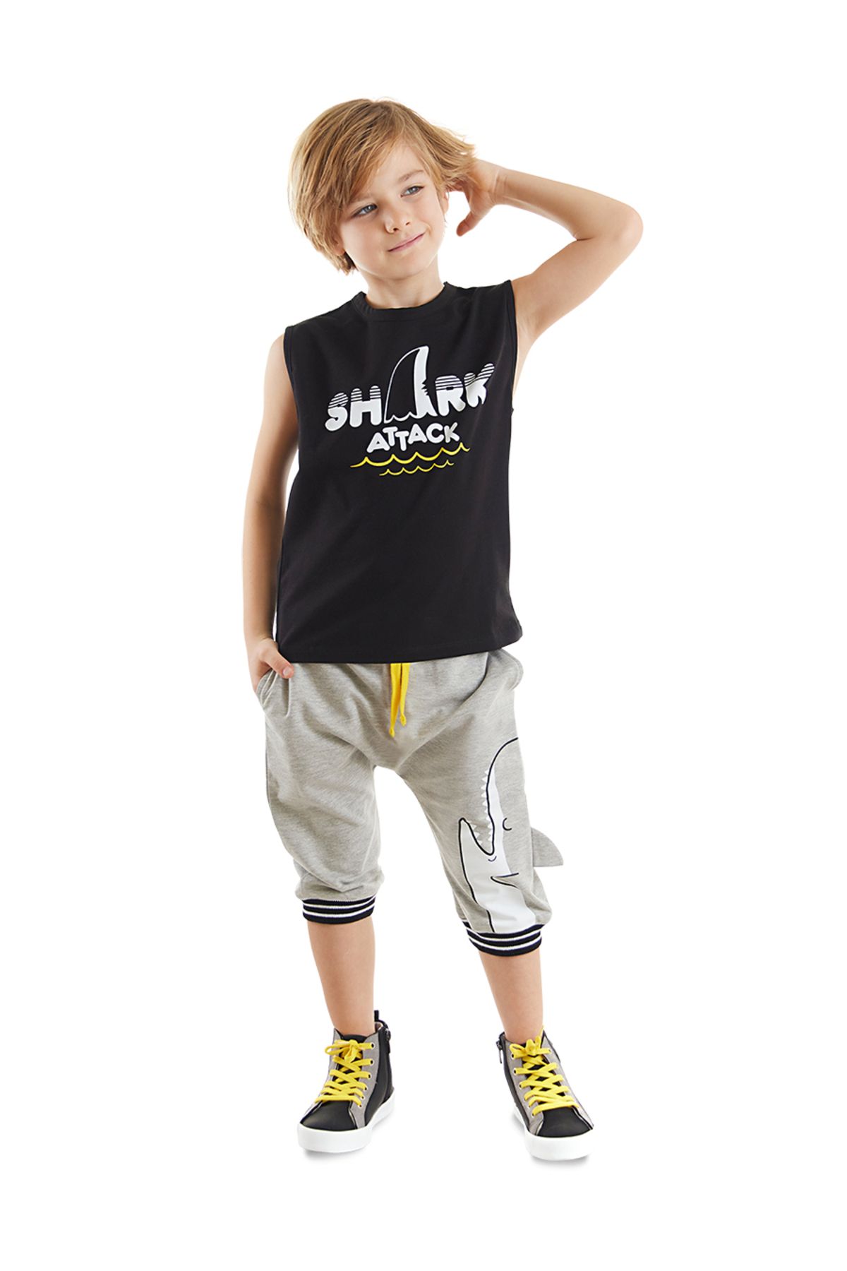 Denokids-Shark Attack Boy Tričko Capri Shorts Set 1