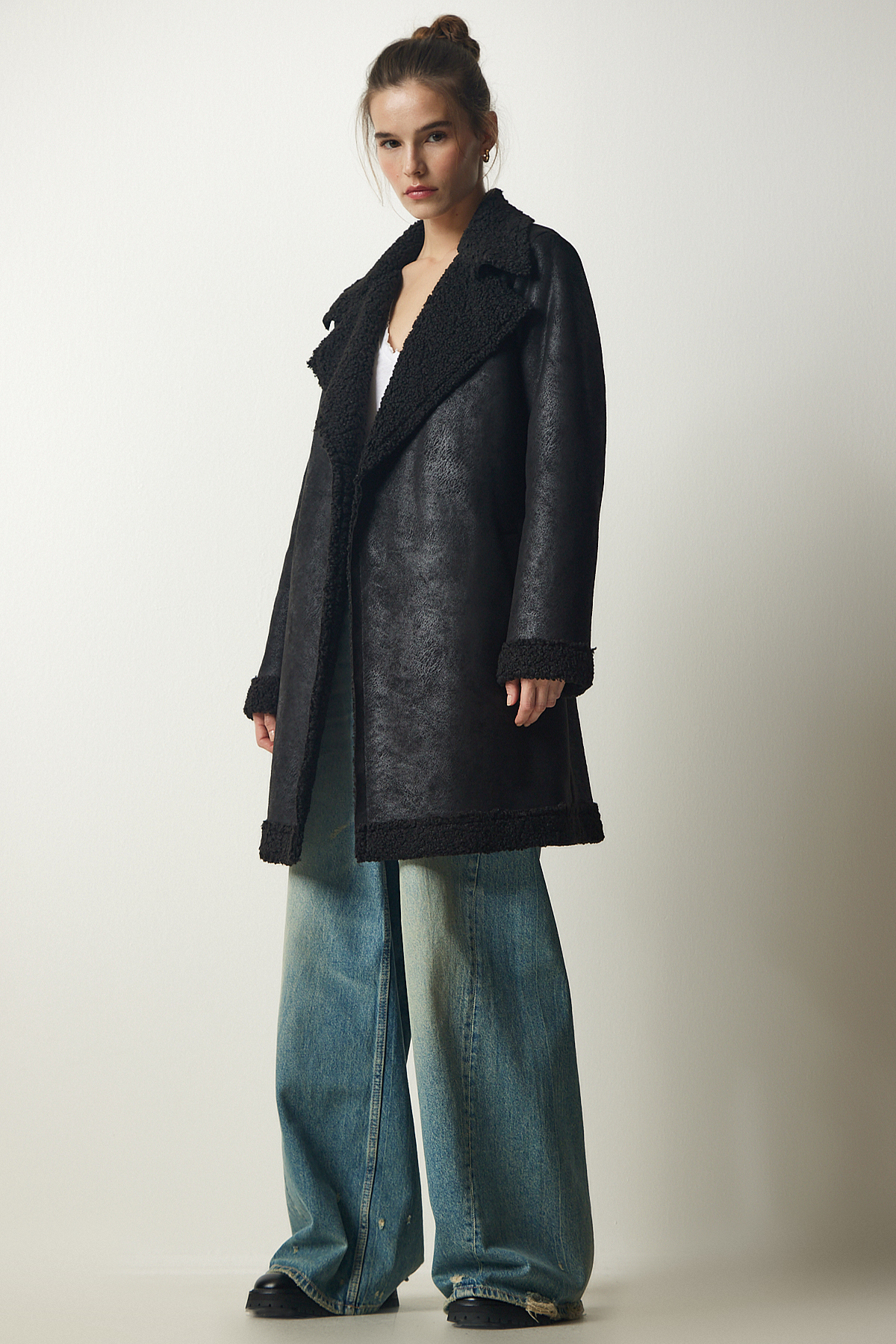 Lovelyİstanbul  Kruvaze Yaka Kürklü Nubuk Kaban SİYAH LTO0033 - Görsel 2