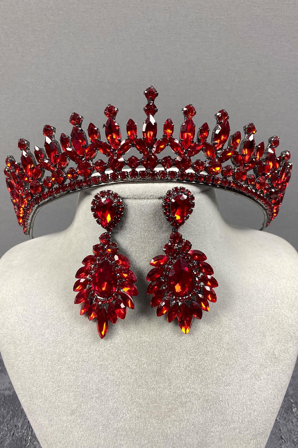 RED CROWN WITH EARRINGS Crown Brass Red Stone Earrings – Diyar Concept Store main image 4