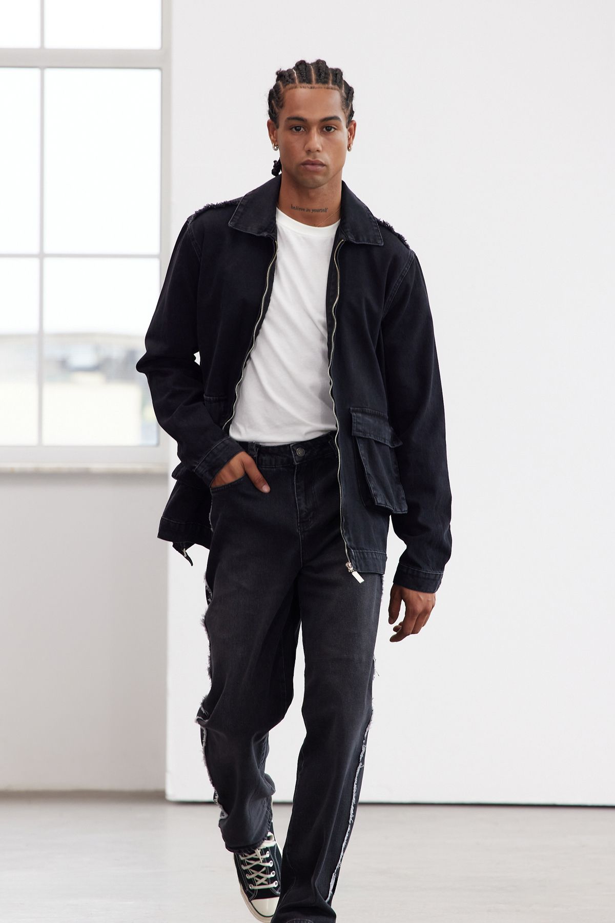 Trendyol Collection-Anthracite Color - 100% Cotton Regular Fit Denim Jeans Jacket Tmnaw25Ce00003 - Limited Edition 3