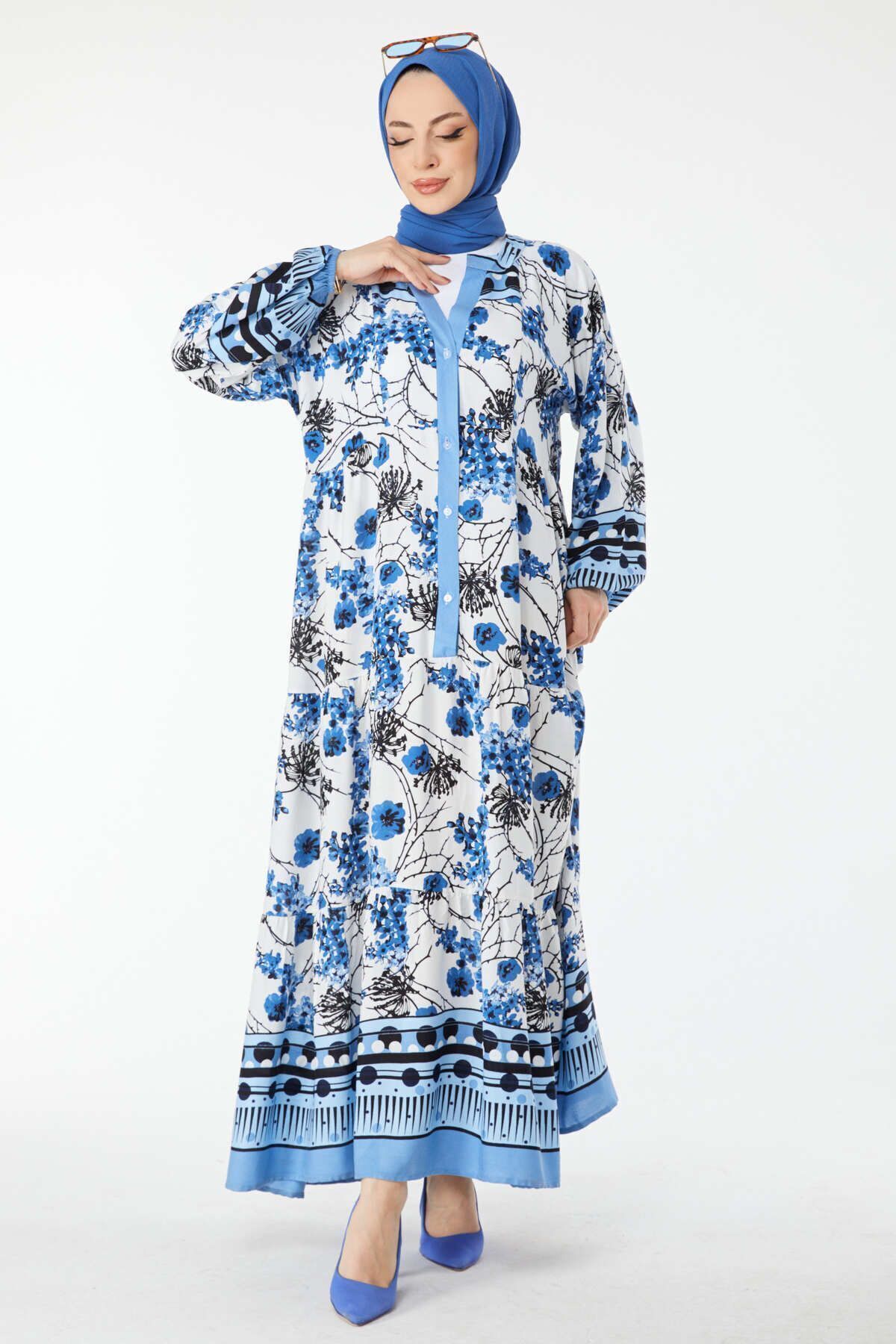 TOFİSA-Blaues gemustertes zweireihiges Damenkleid mit V-Ausschnitt - 24451 1