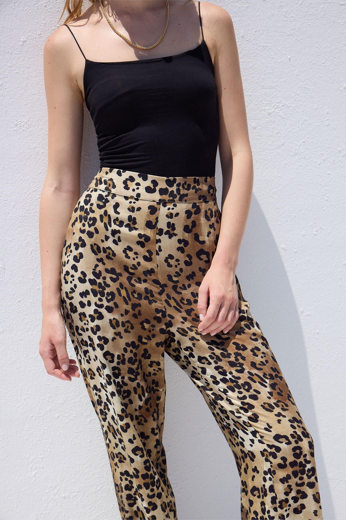 Manuka-Leopard Pattern Viscose Trousers 4
