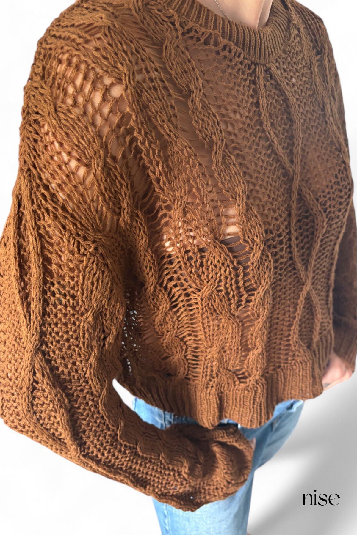 Nise-Apriled Sweater 3