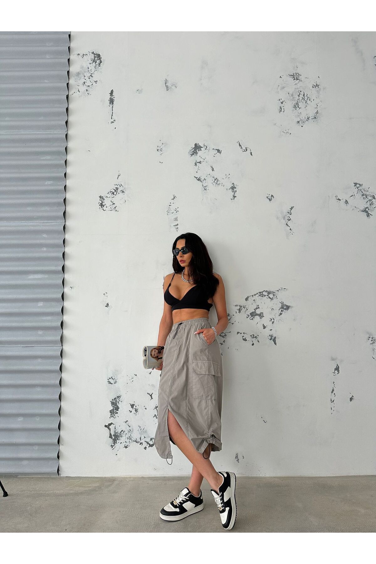 Zeo Basic-Parachute Fabric Midi Skirt Gray with Waist and Leg Elastic with Cargo Pockets 4
