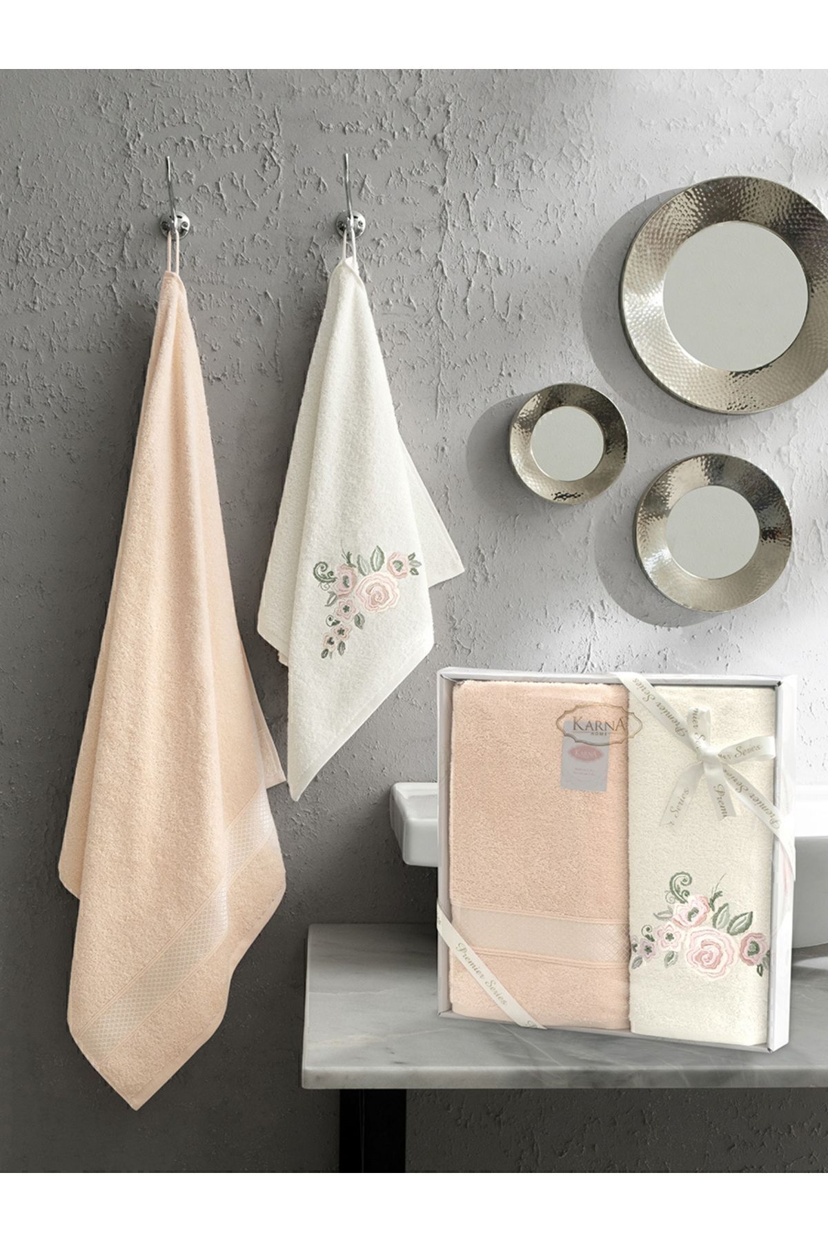 حوله سفید مجموعه دوزی الوین 2 Karna Home