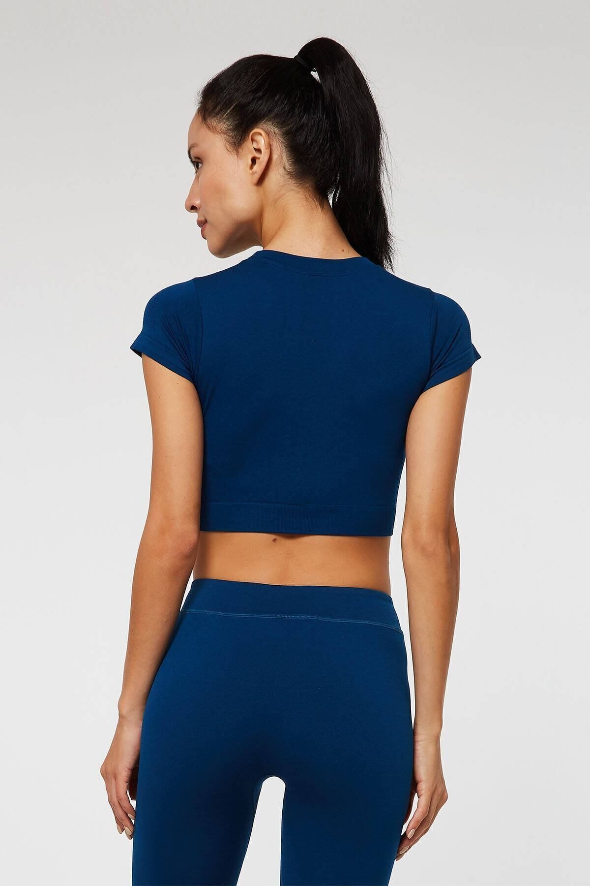Jerf-Captiva Soft & Flexible Crop Top Solid Navy Blue 5