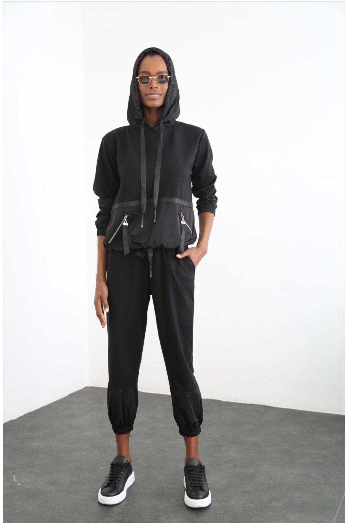 BEBE PLUS-Women's Parachute Garnish Tracksuit Set 4