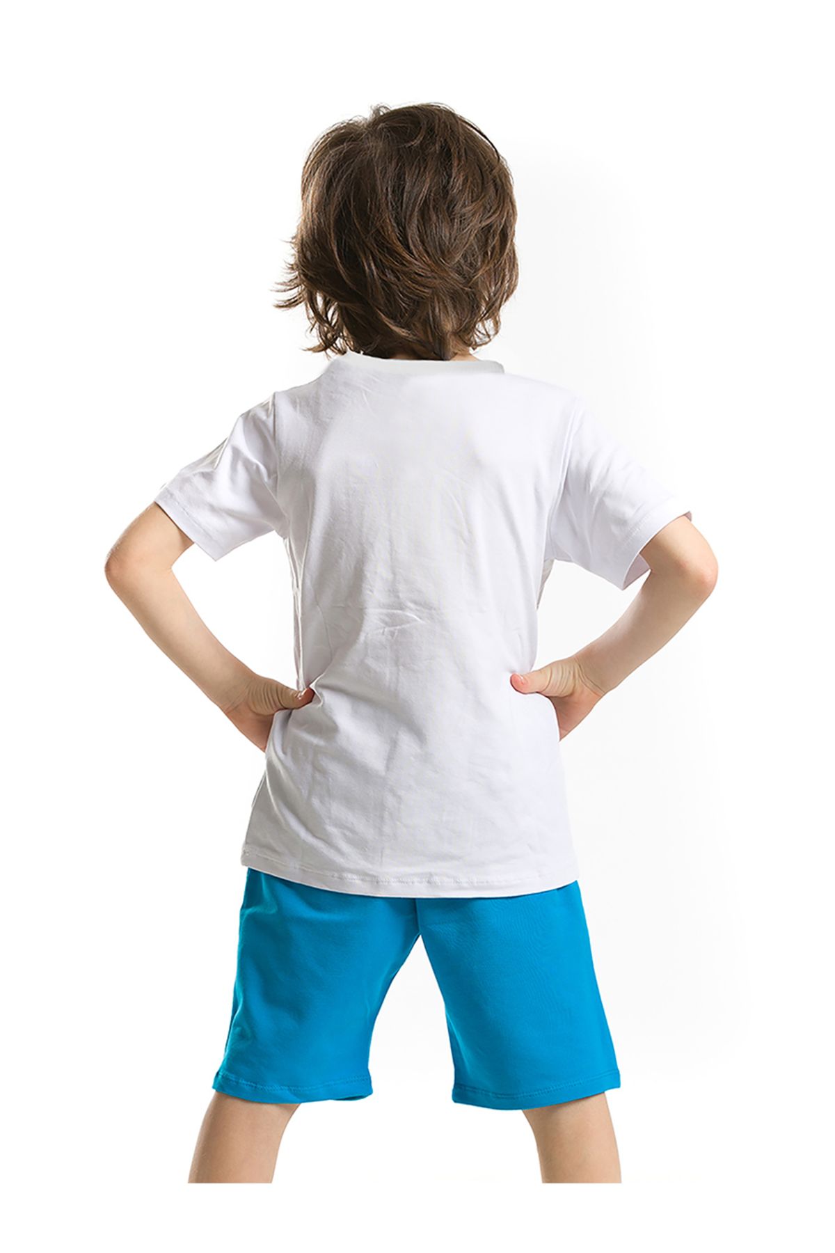 Denokids-Set tricou și pantaloni scurți de vară Shark Island pentru băieți 2