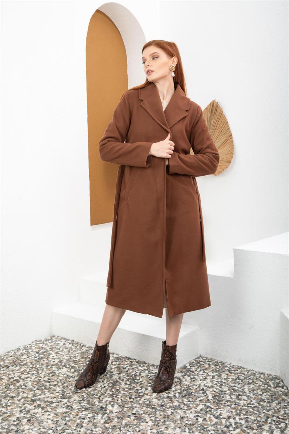 Livanomi  Kahverengi Kemerli Palto - Görsel 2
