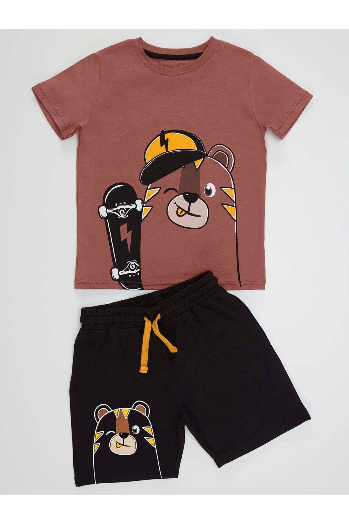 Denokids-Set de tricou negru pentru băiat cu skateboard 3