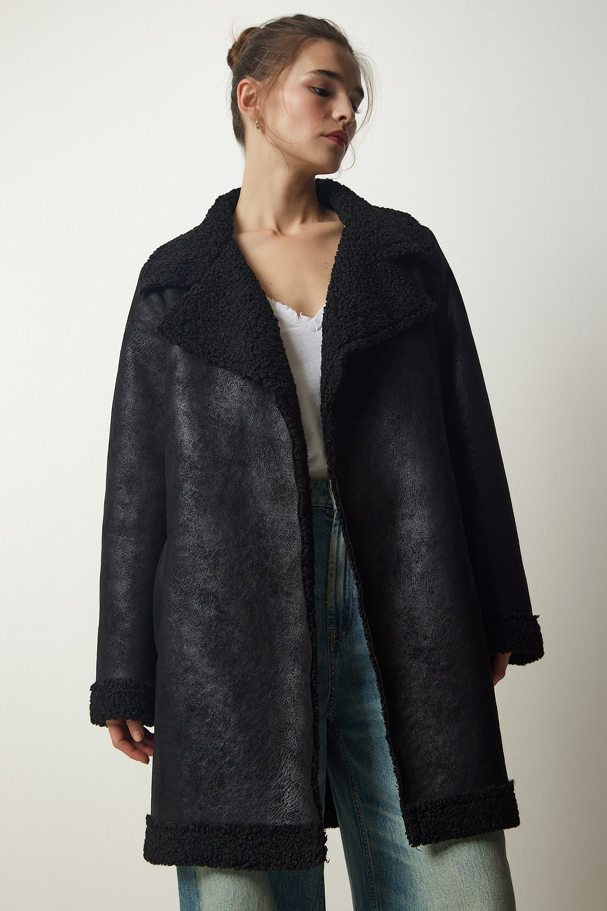 Lovelyİstanbul  Kruvaze Yaka Kürklü Nubuk Kaban SİYAH LTO0033 - Görsel 3