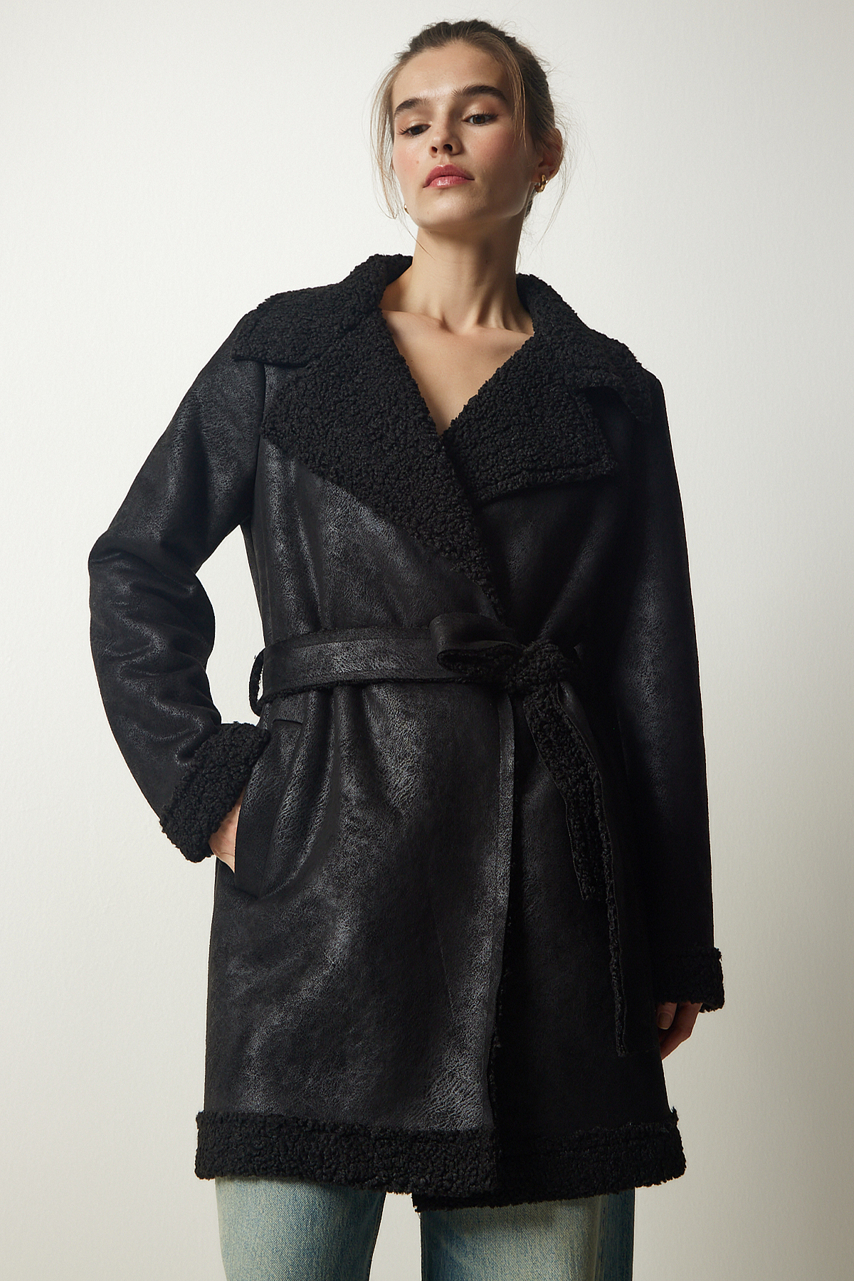Lovelyİstanbul  Kruvaze Yaka Kürklü Nubuk Kaban SİYAH LTO0033 - Görsel 4