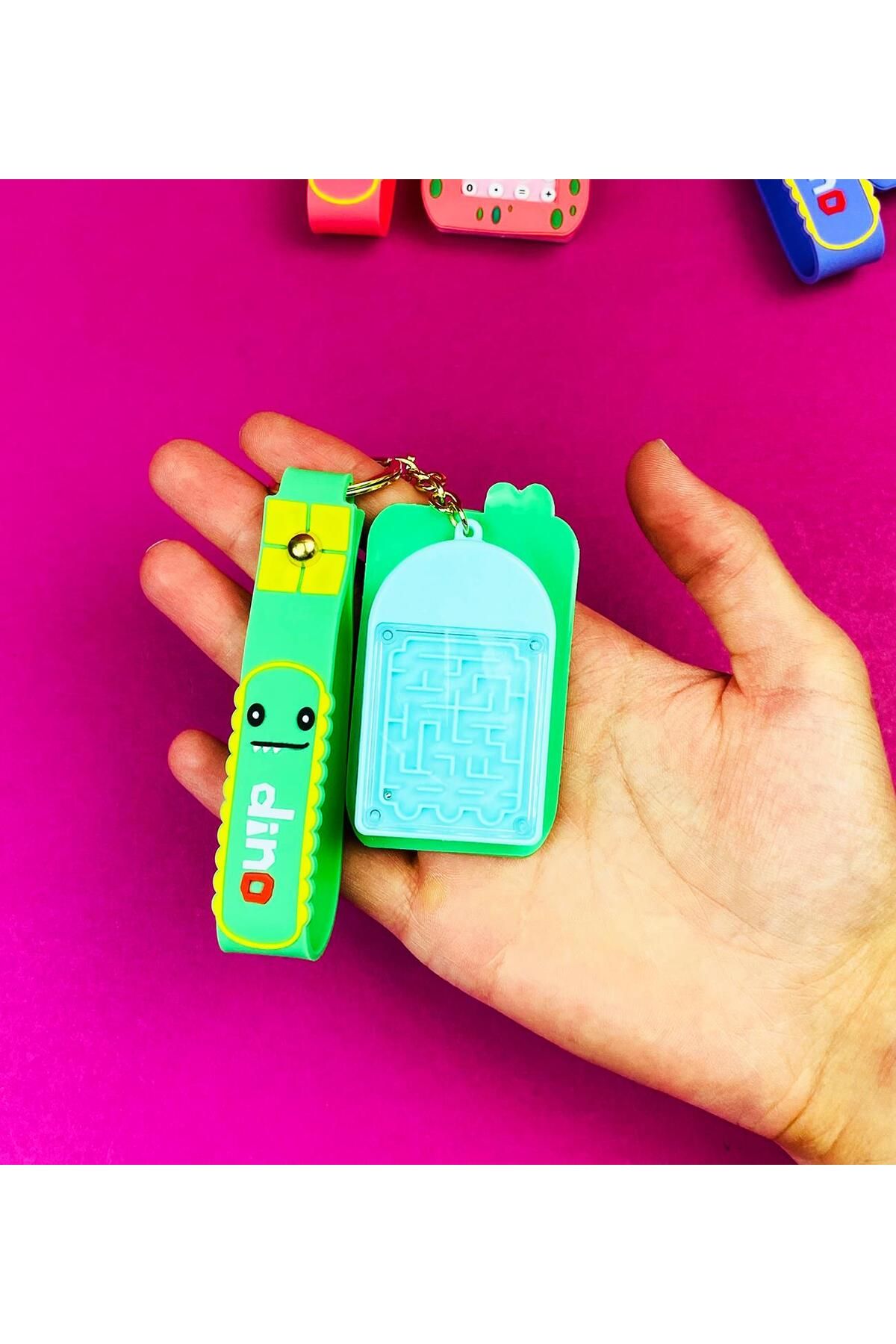 Gift Moda-Dinosaur Themed Colorful Calculator and Keychain Set 3