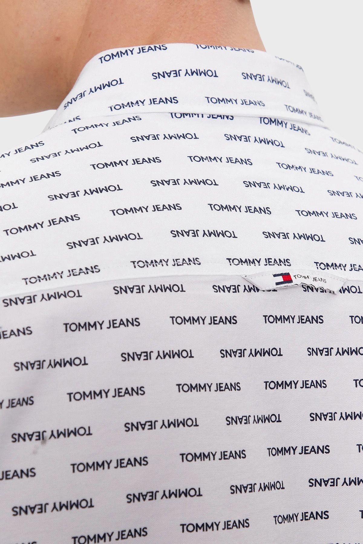 پیراهن / بلوز دکمه دار سفید مردانه مناسب پنبه DM0DM18337 YBR Tommy Jeans