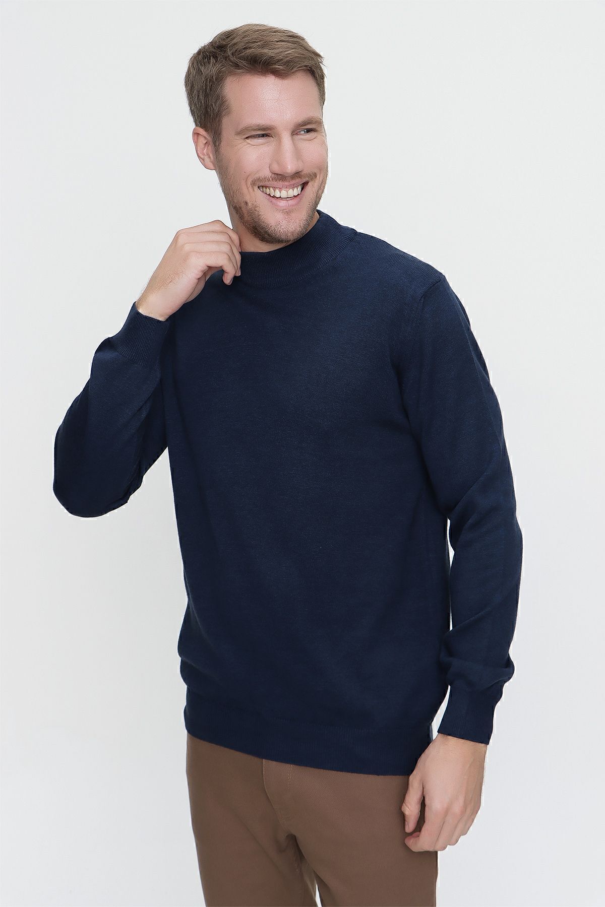 Morven  Basic Dinamik Fit Rahat Kesim Yarım Balıkçı Yaka Triko Kazak - Görsel 3