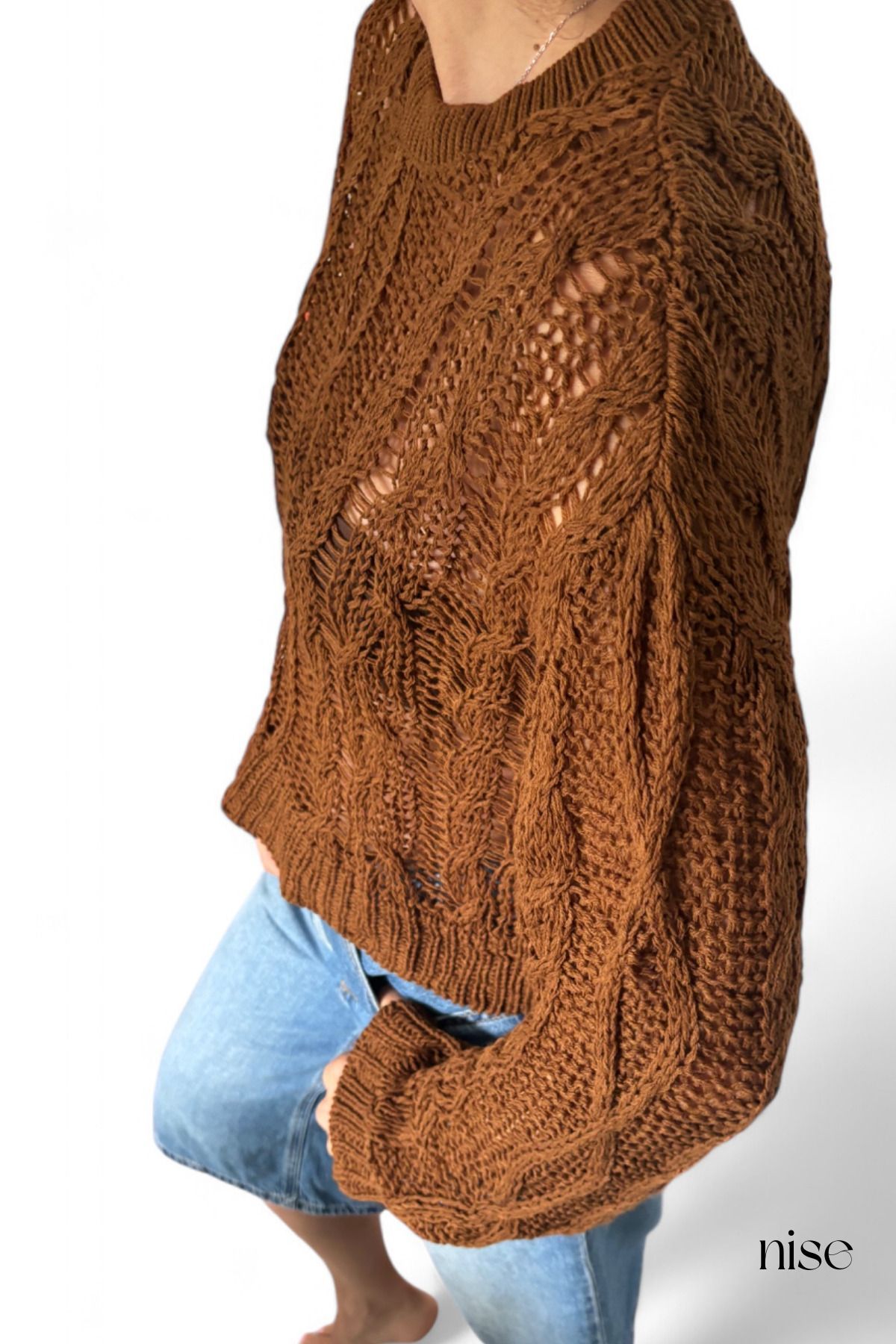 Nise-Apriled Sweater 4